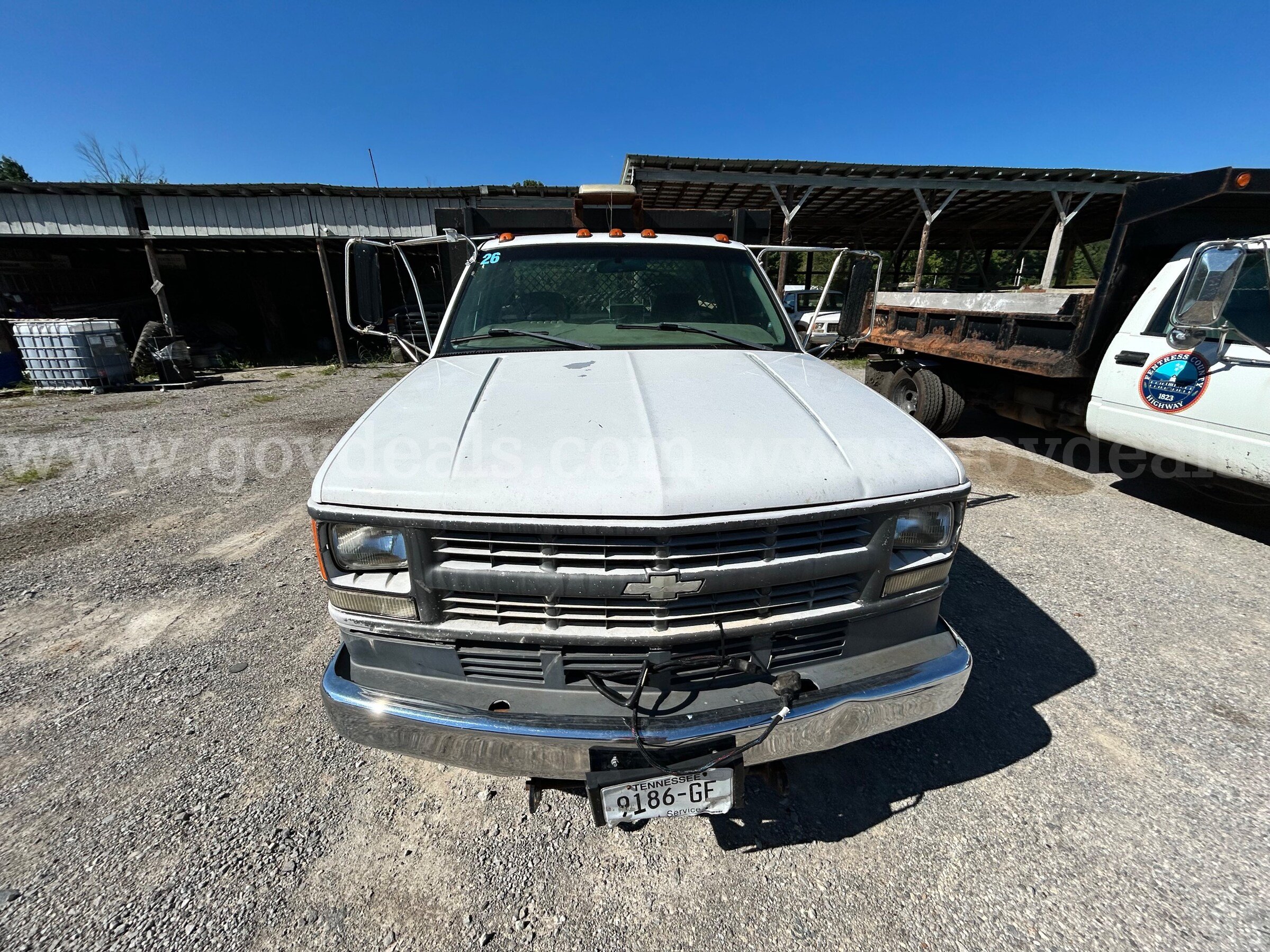 1998 Chevrolet C/K 3500 Reg. Cab 2WD with Knapheide Flatbed Chevrolet 3500 Government Surplus Auction - Photo #6