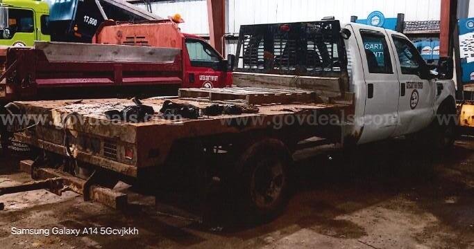 2009 Ford F-350 SD Ford F-350 Government Surplus Auction - Photo #3