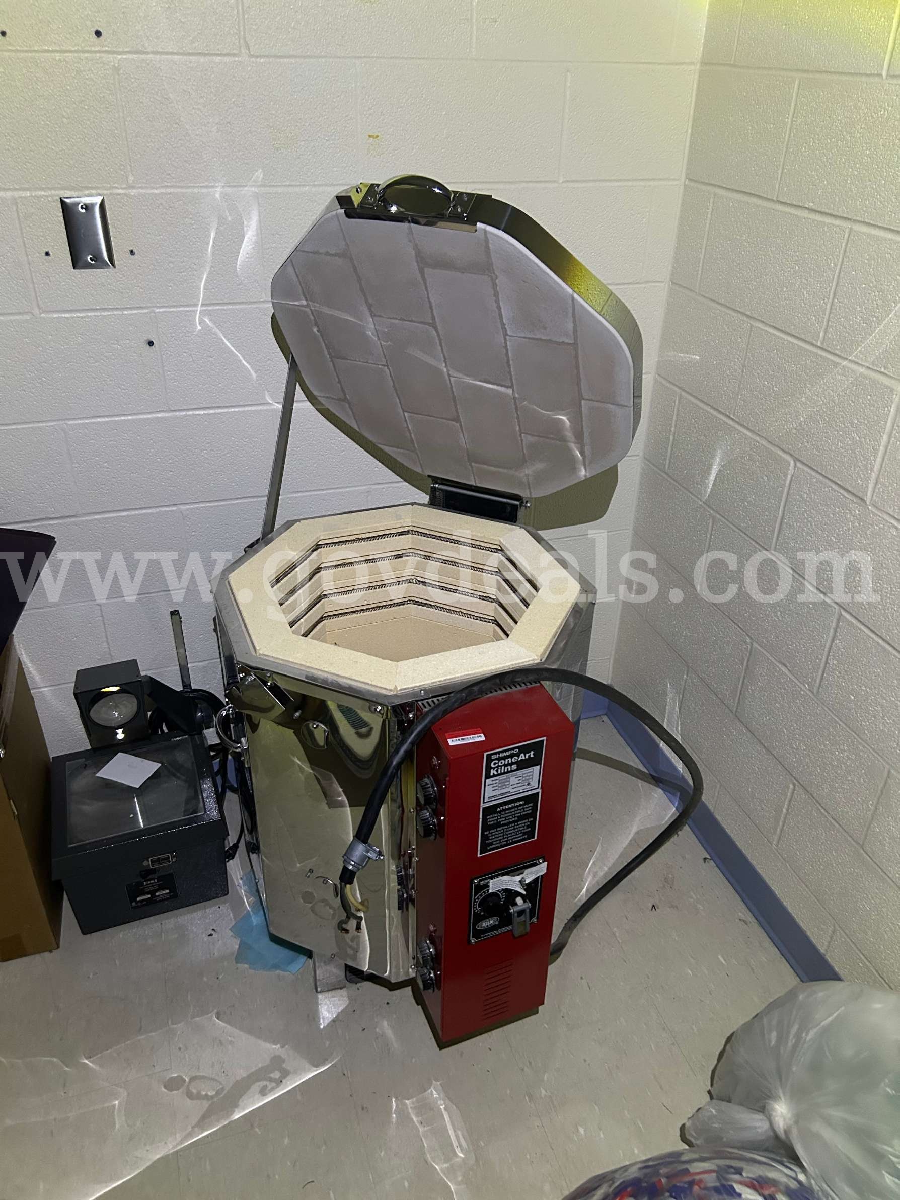 Shimpo Cone Art Kilns : Kiln Sitter  LT-3K /# MX1822D Government Surplus Auction - Photo #4