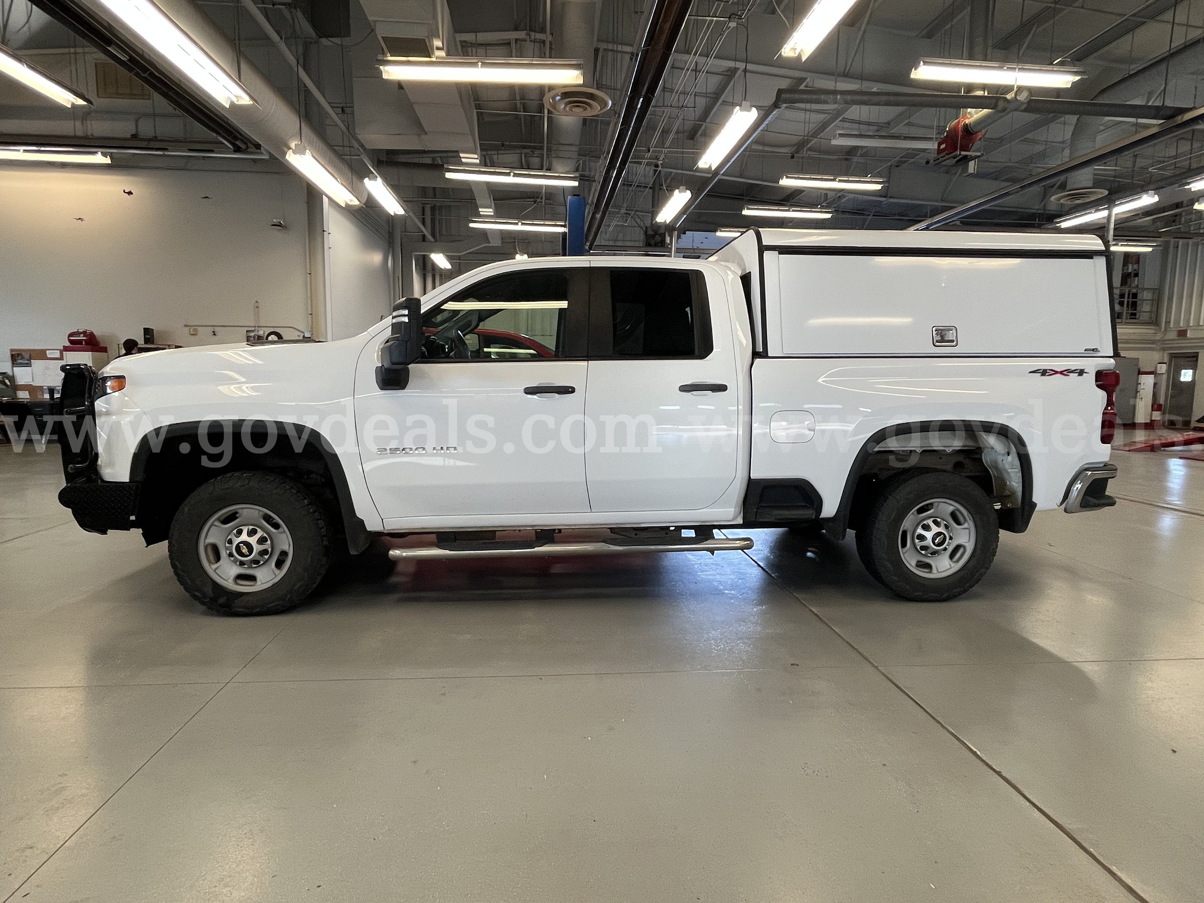 2021 Chevrolet Silverado 2500HD Work Truck Double Cab Short Box 4WD (#439) Chevrolet Silverado 2500HD Government Surplus Auction - Photo #2