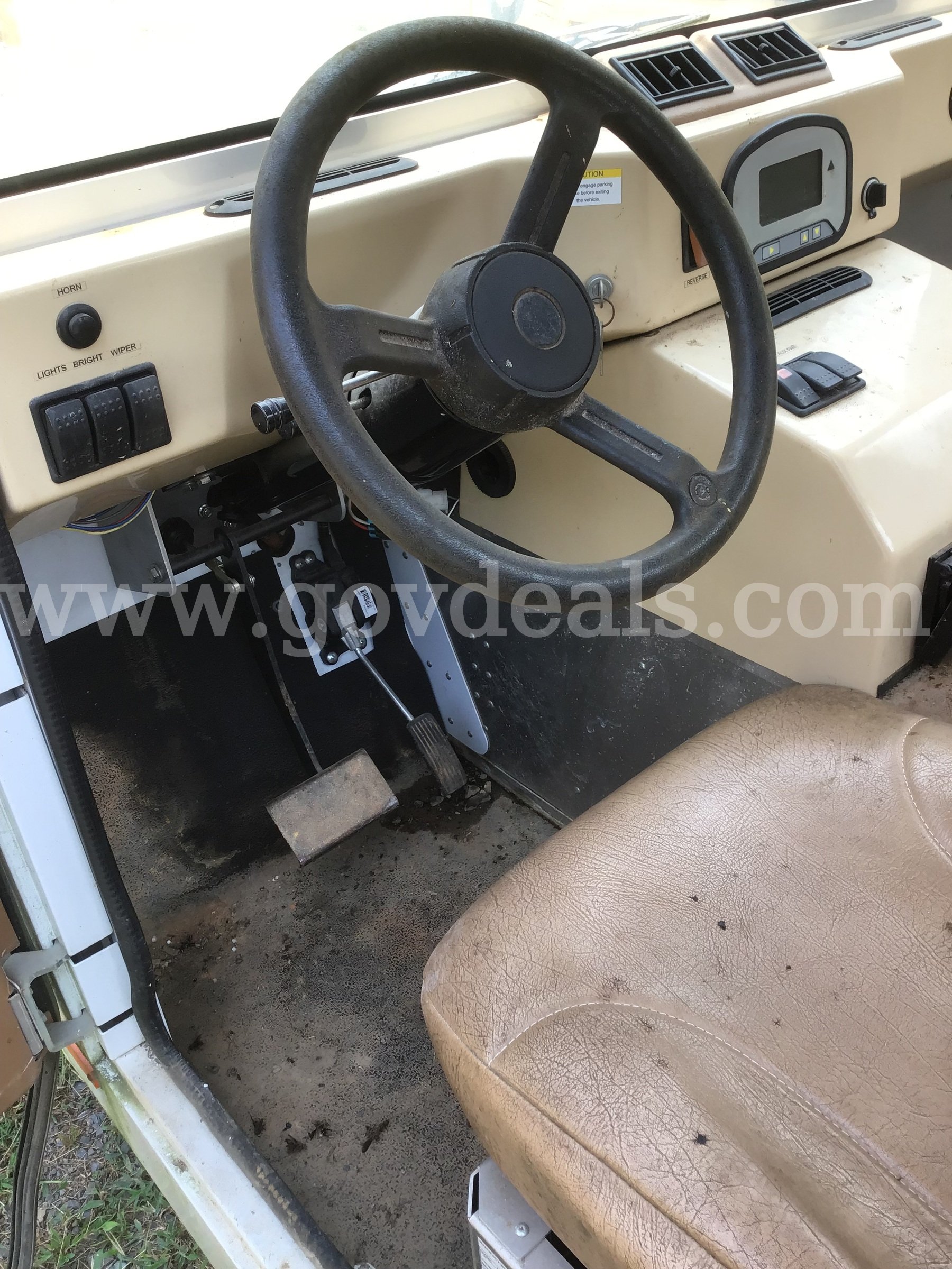 E-Ride Electric Low Speed Vehicle E-Ride Low Speed Vehicle Government Surplus Auction - Photo #3
