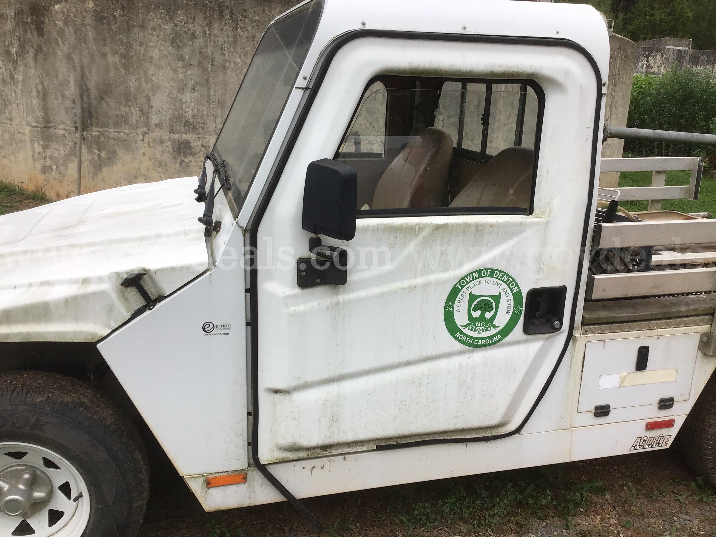 E-Ride Electric Low Speed Vehicle E-Ride Low Speed Vehicle Government Surplus Auction - Photo #6