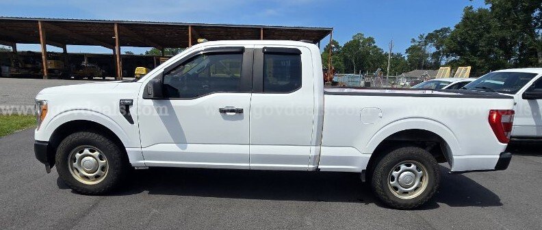 2022 Ford F-150 XL SuperCab 6.5-ft. Bed 2WD Ford F-150 Government Surplus Auction - Photo #2