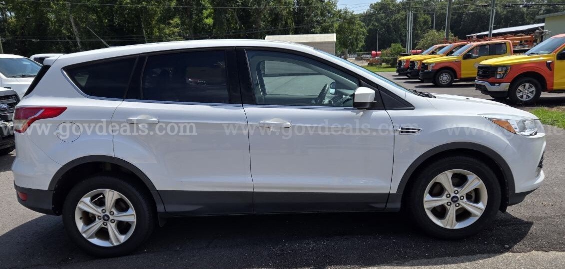 2014 Ford Escape Ford Escape Government Surplus Auction - Photo #3