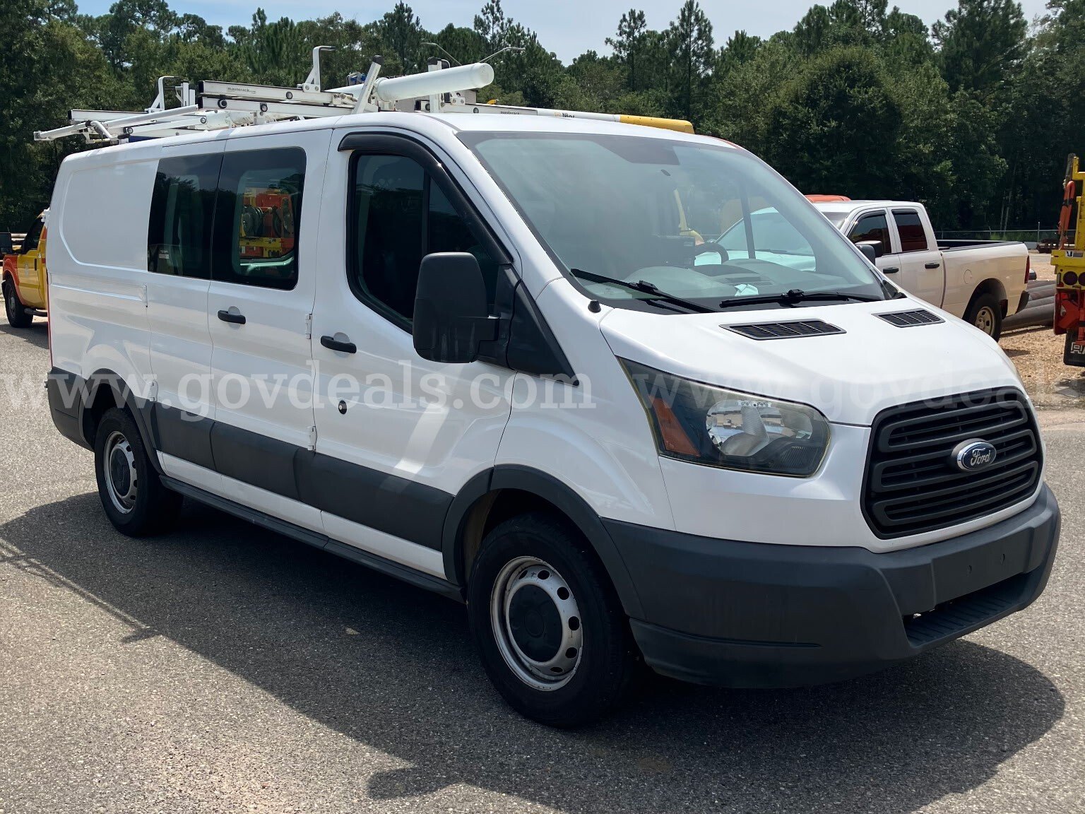 2015 Ford Transit Ford Transit Government Surplus Auction - Photo #6