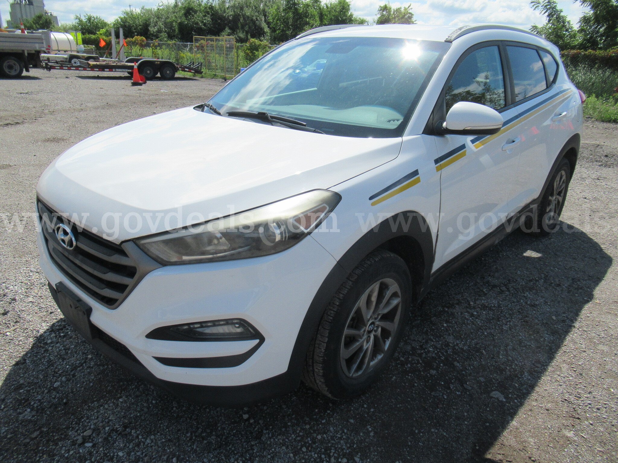 2016 Hyundai Tucson SE w/Popular Package AWD Hyundai Tucson Government Surplus Auction - Photo #4