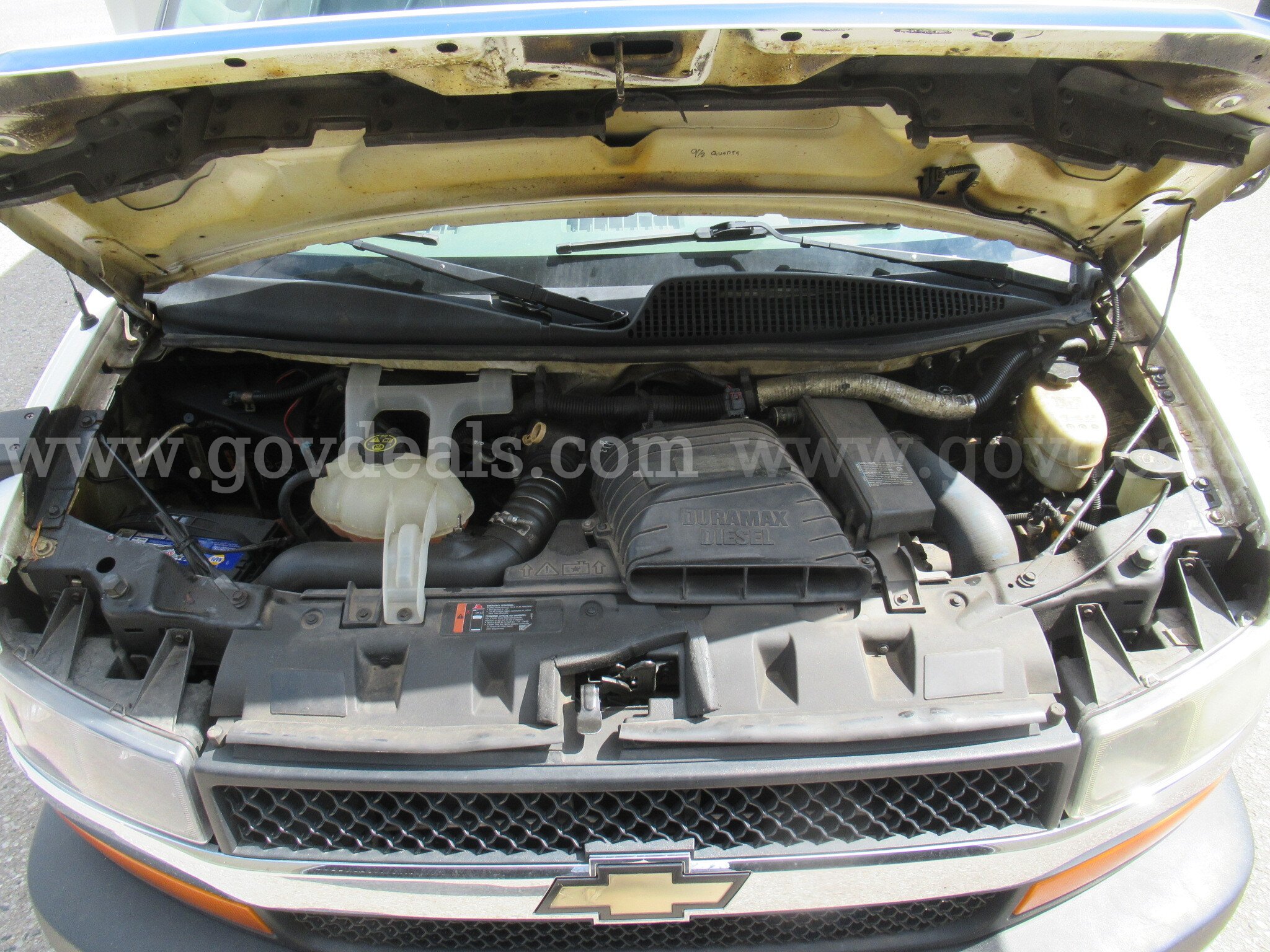 2013 Chevrolet Express G4500 Bus Chevrolet Express Government Surplus Auction - Photo #6
