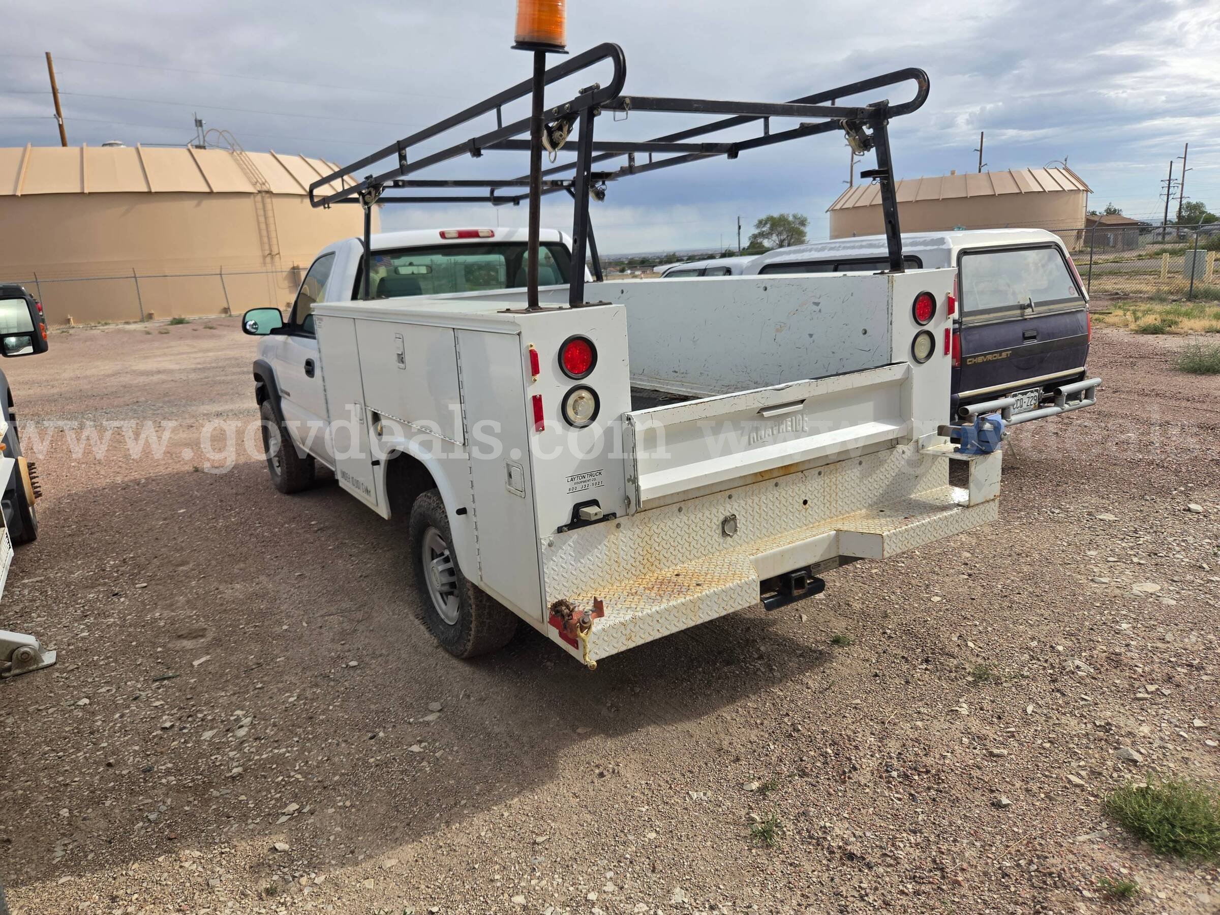 2006 Chevrolet Silverado 2500HD Chevrolet Silverado 2500HD Government Surplus Auction - Photo #6