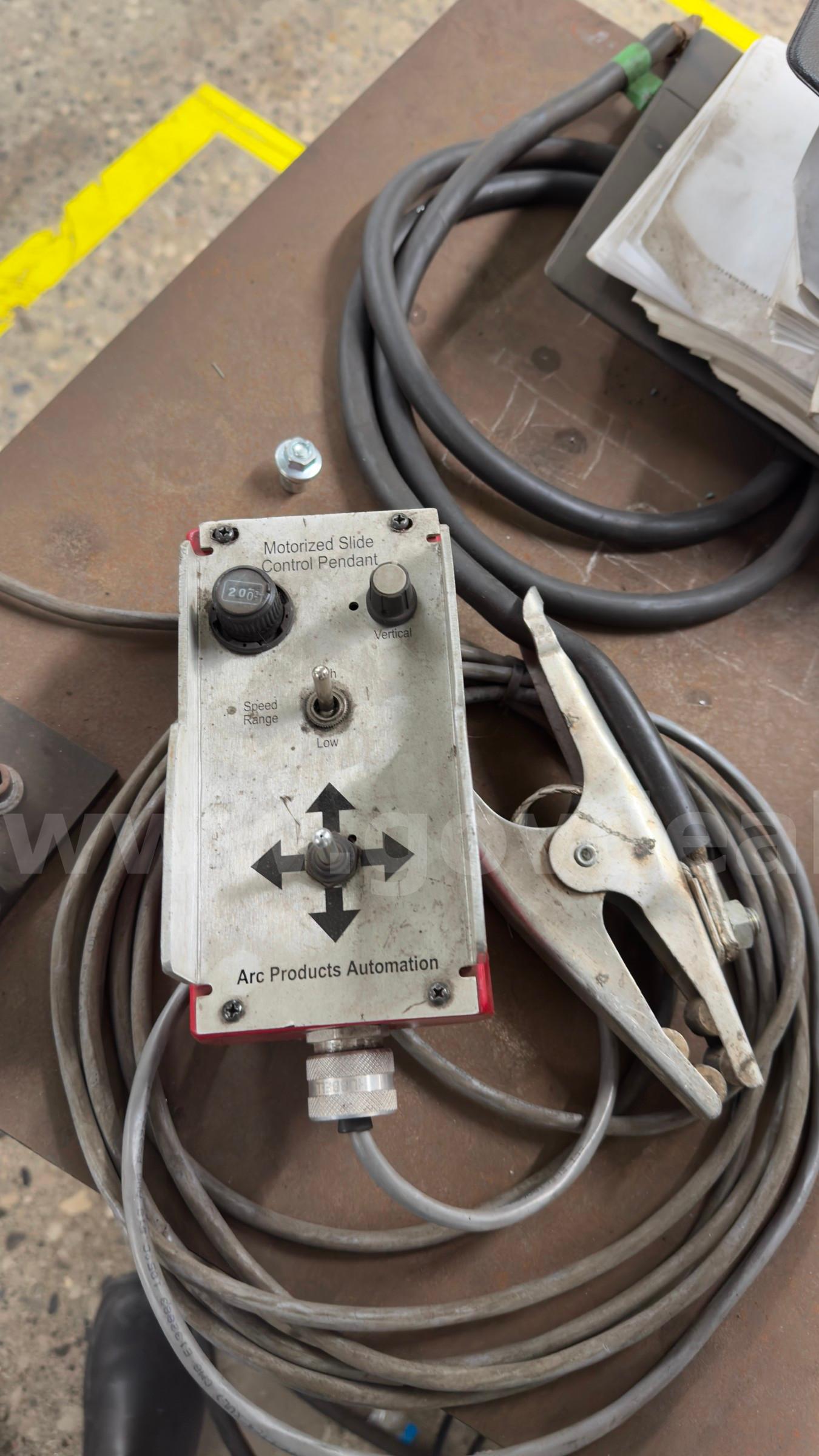 Lincoln Electric Advanced Welding System Package -- Power Wave 350/500, GTAW Station, Water Cooler & Accessories Lincoln Electric 350 Government Surplus Auction - Photo #6