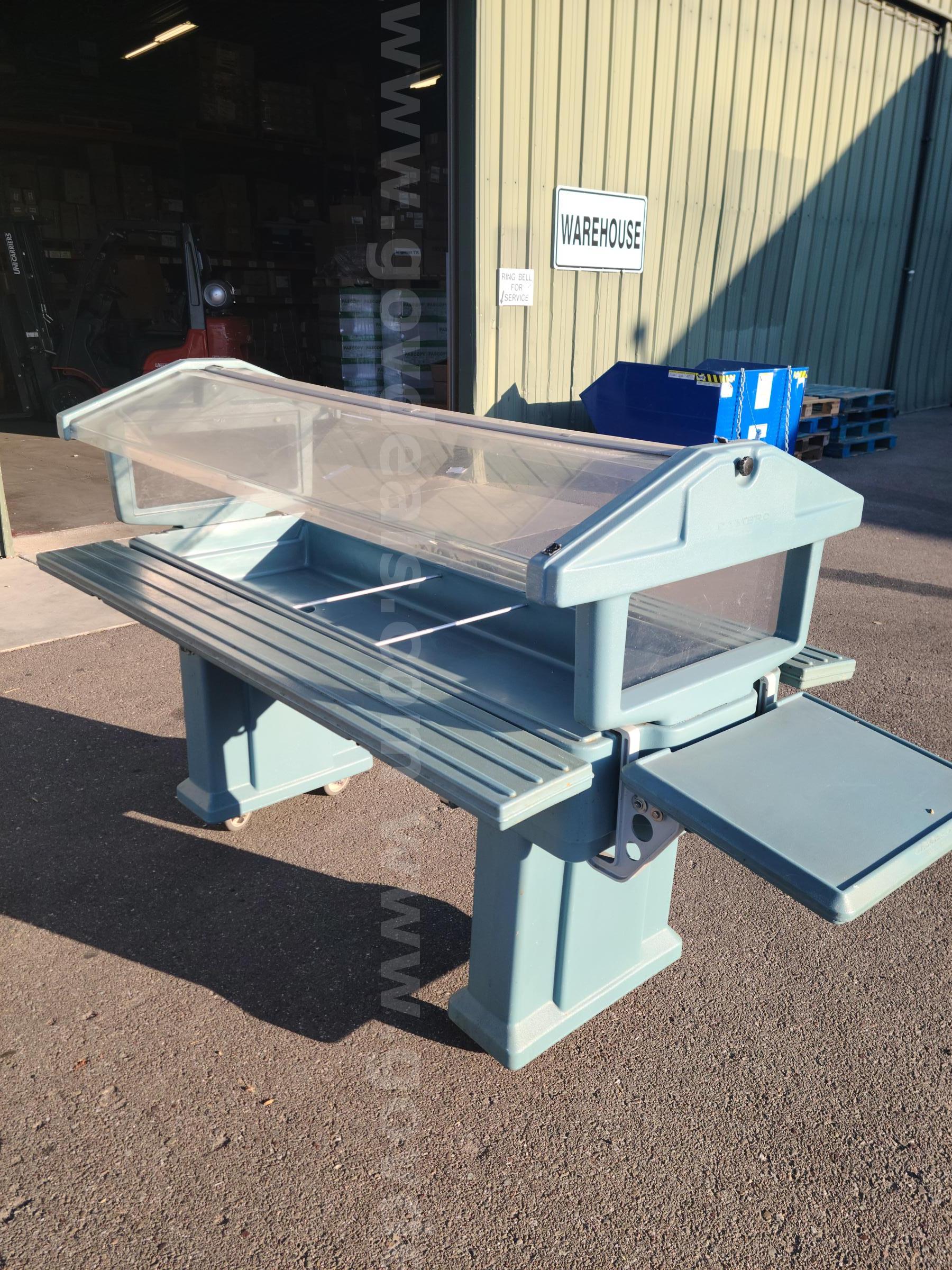 Cambro Cold Food Bar Cambro  Government Surplus Auction - Primary Photo