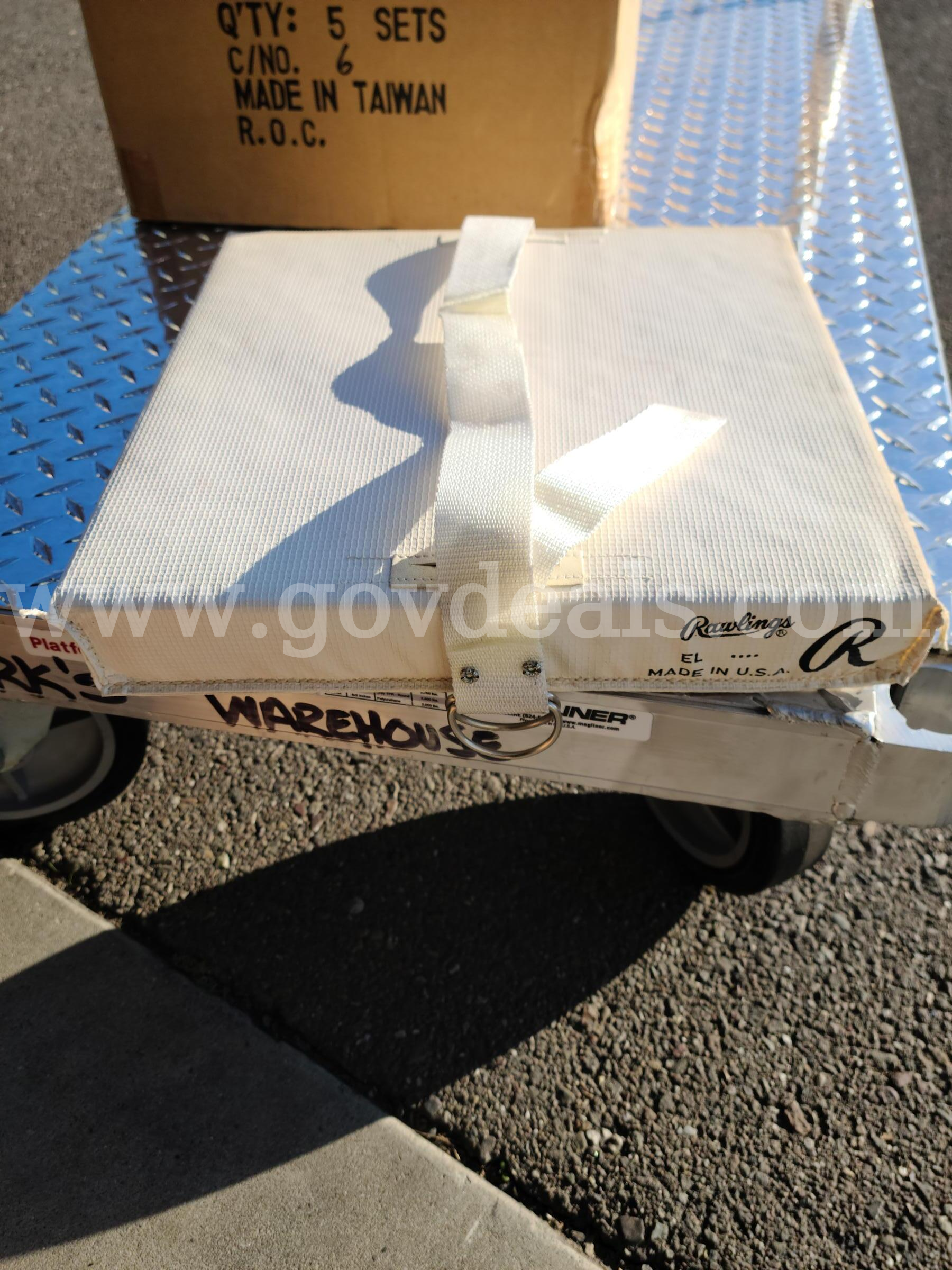 Baseball Equipment   Government Surplus Auction - Photo #5