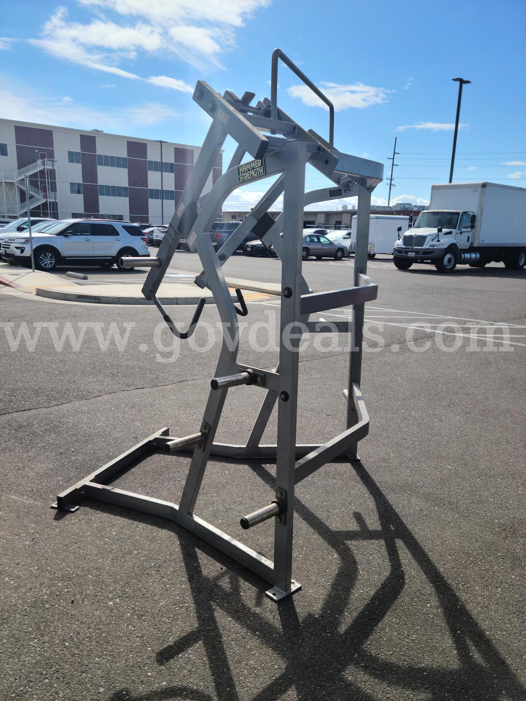 Hammer Strength   Government Surplus Auction - Photo #2