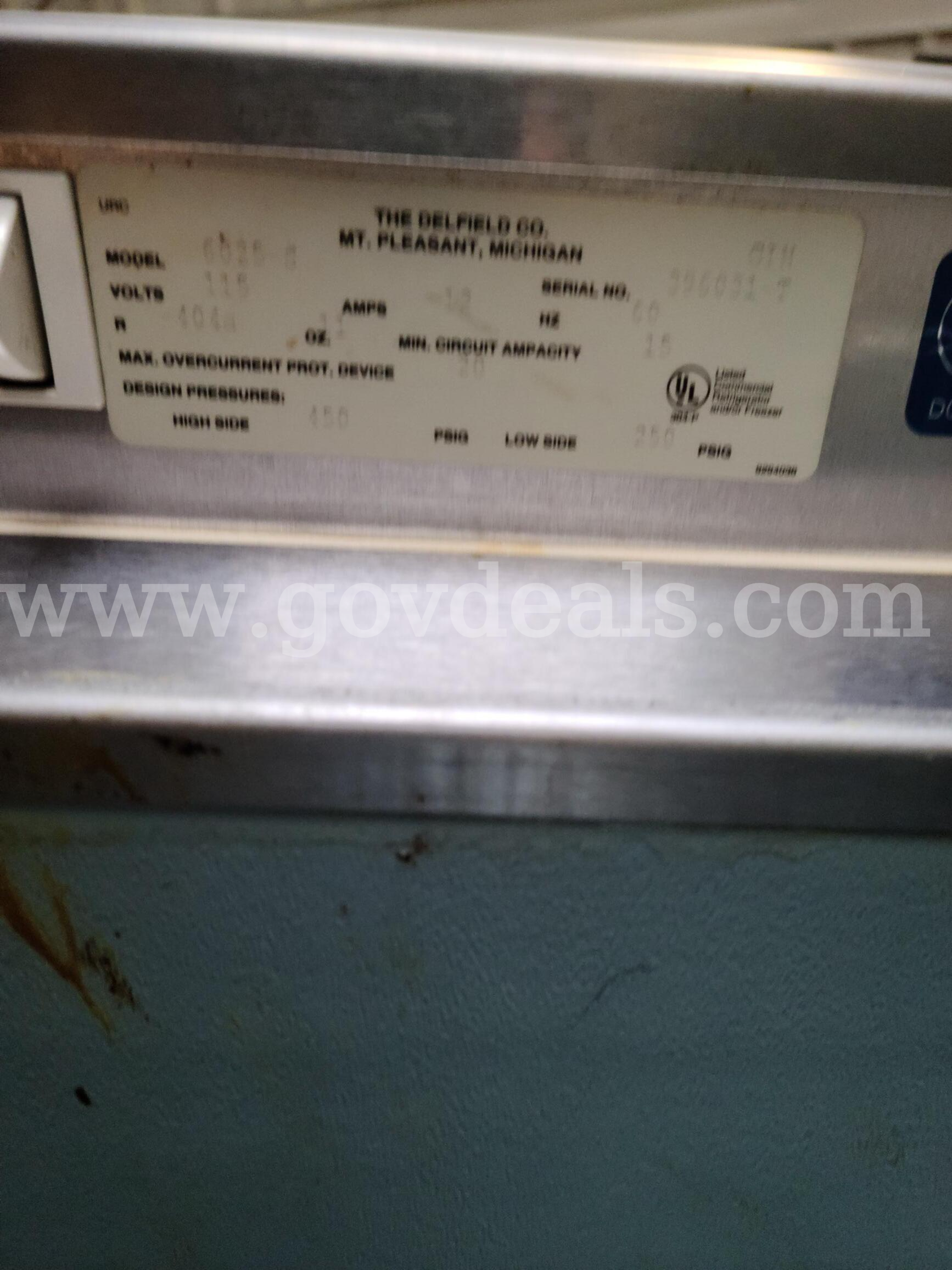 Delfield Refrigerator Delfield 6025-S Government Surplus Auction - Photo #4