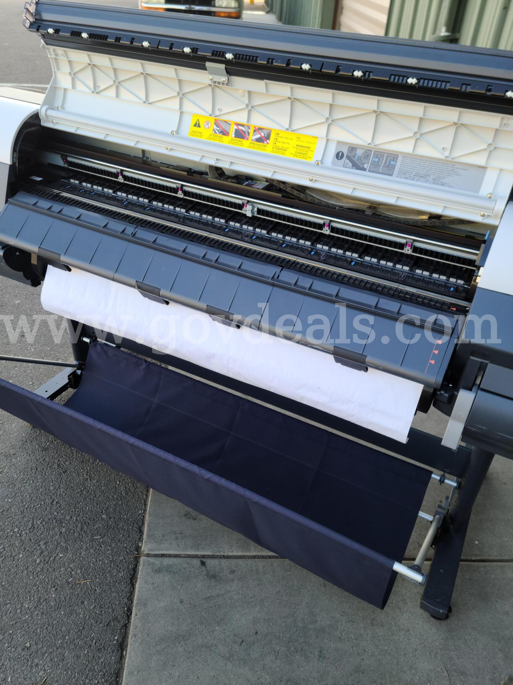 Cannon Large Printer Cannon IPF8400SE Government Surplus Auction - Primary Photo