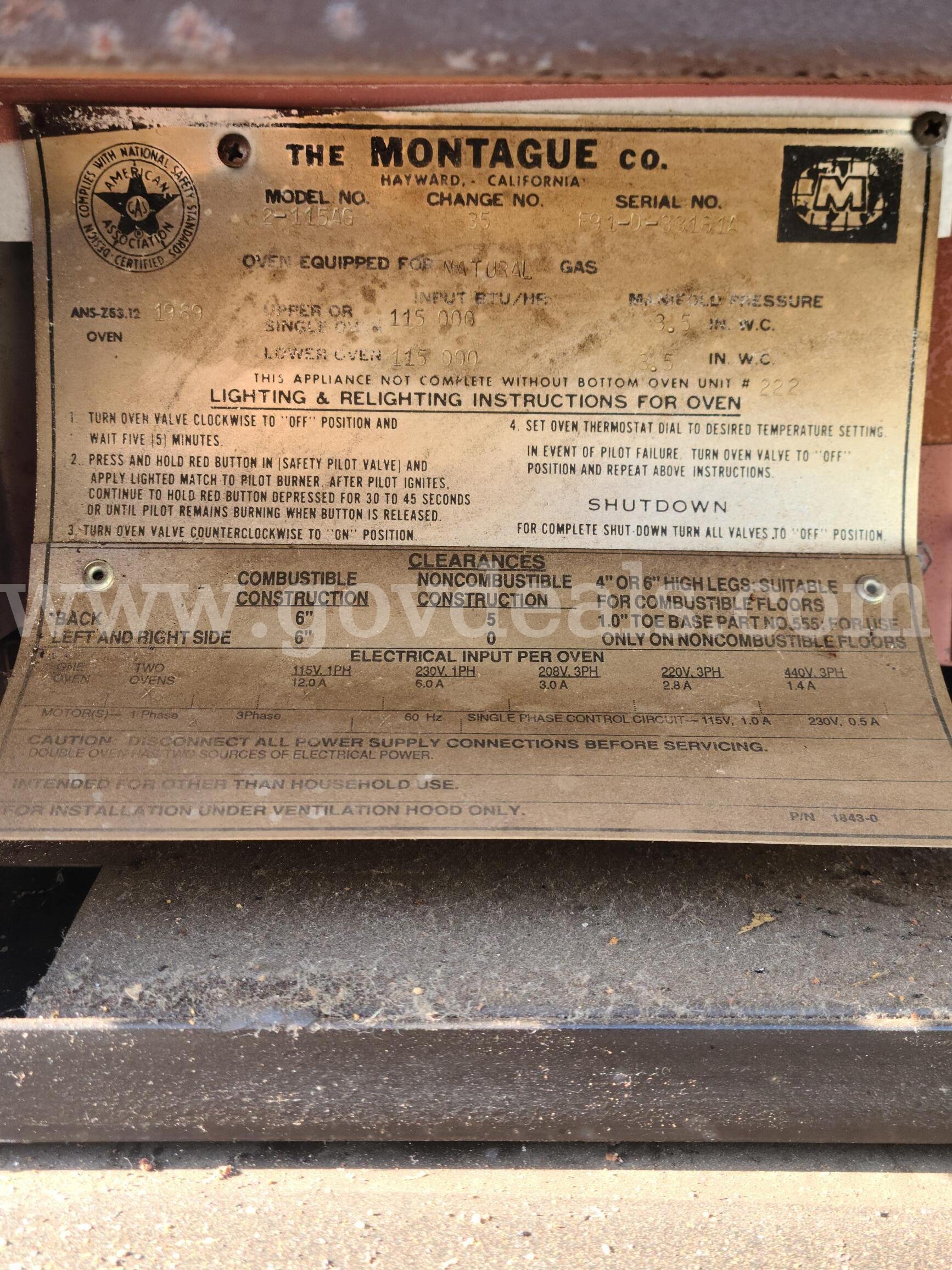 Montague Double Oven Montague 2-115AG Government Surplus Auction - Photo #3