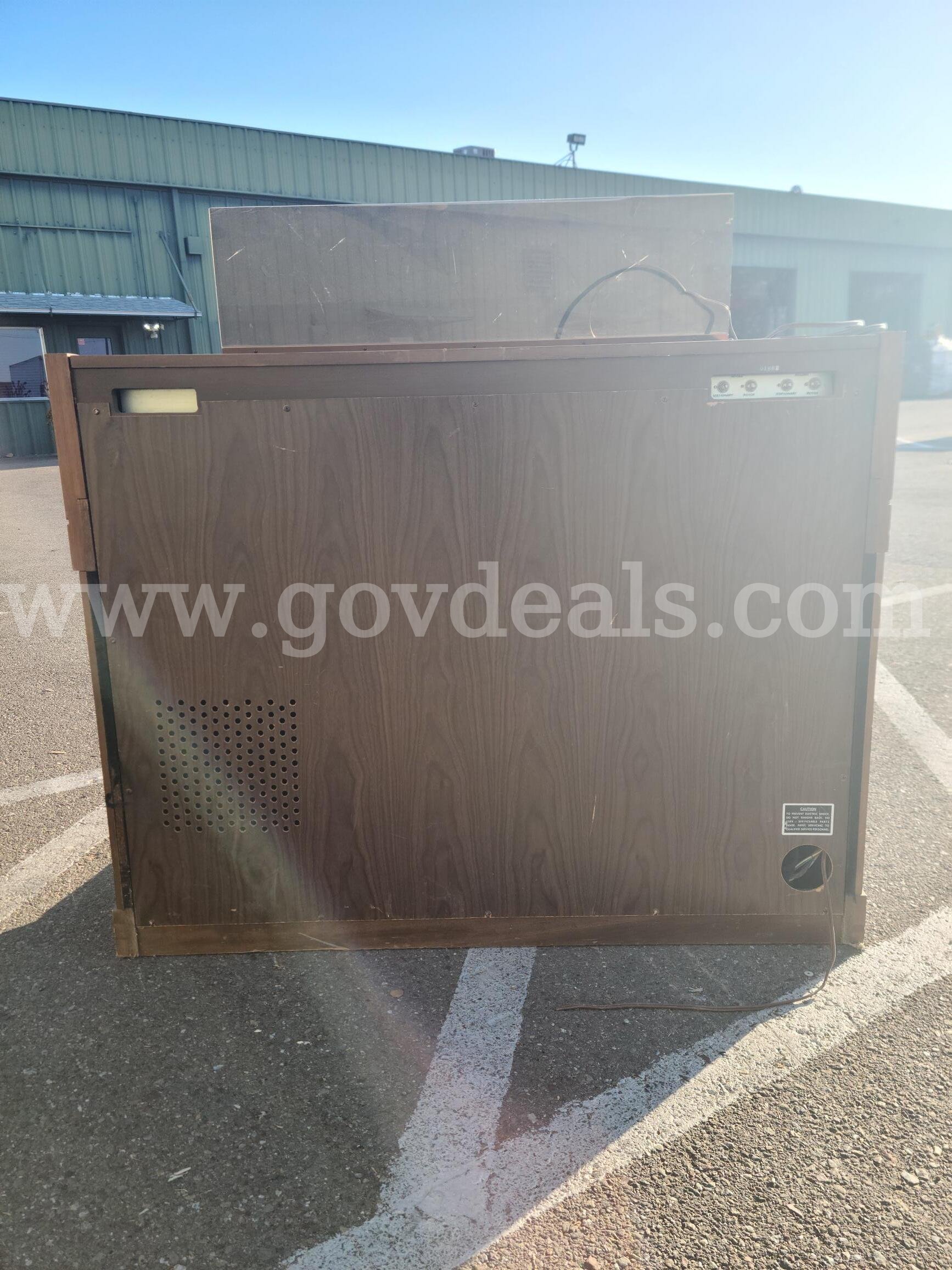 Baldwin Encore Organ Baldwin  Government Surplus Auction - Photo #3
