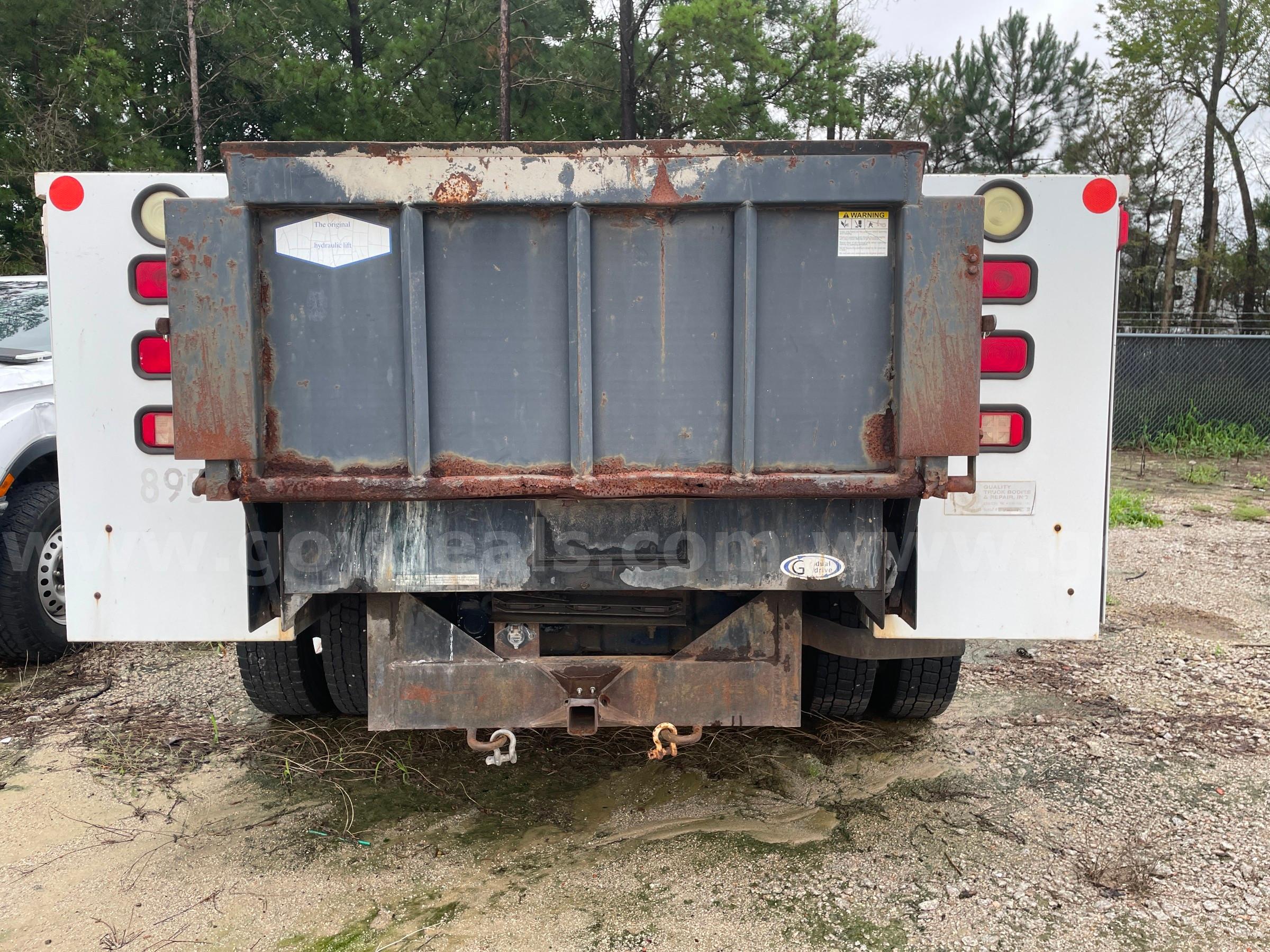 2007 Ford F-550 Ford F-550 Government Surplus Auction - Photo #3