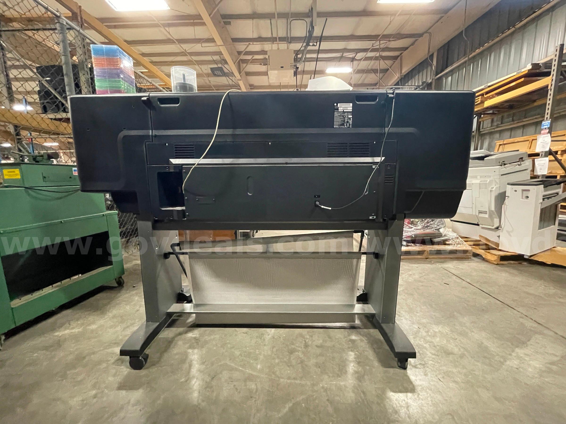 HP DesignJet Z6810 Large Format Production Printer – Needs Repair HP Z6810 Government Surplus Auction - Photo #2