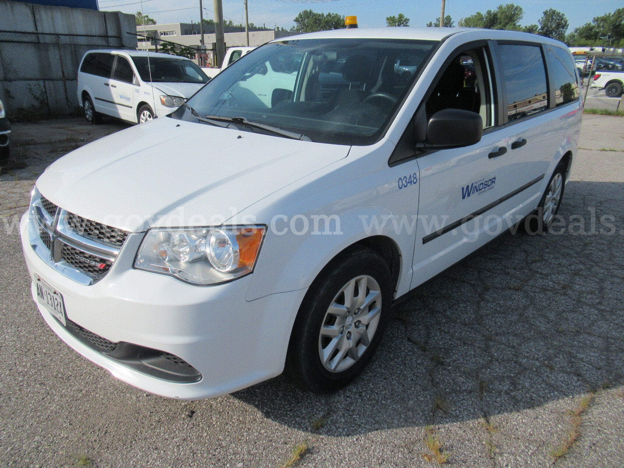 2016 Dodge Grand Caravan SE Dodge Grand Caravan Government Surplus Auction - Photo #4