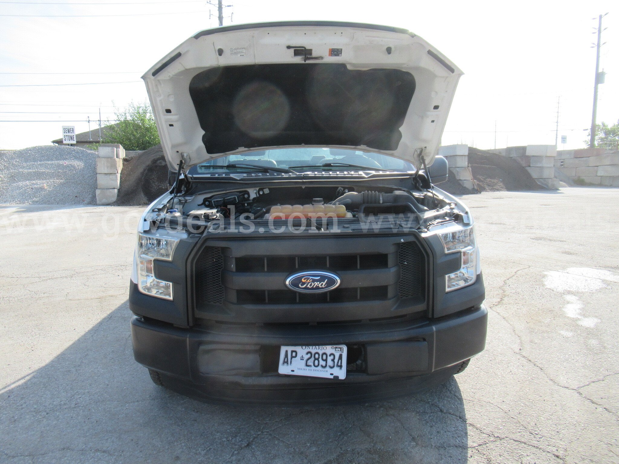2016 Ford F-150 XL 6.5-ft. Bed 2WD Ford F-150 Government Surplus Auction - Photo #5