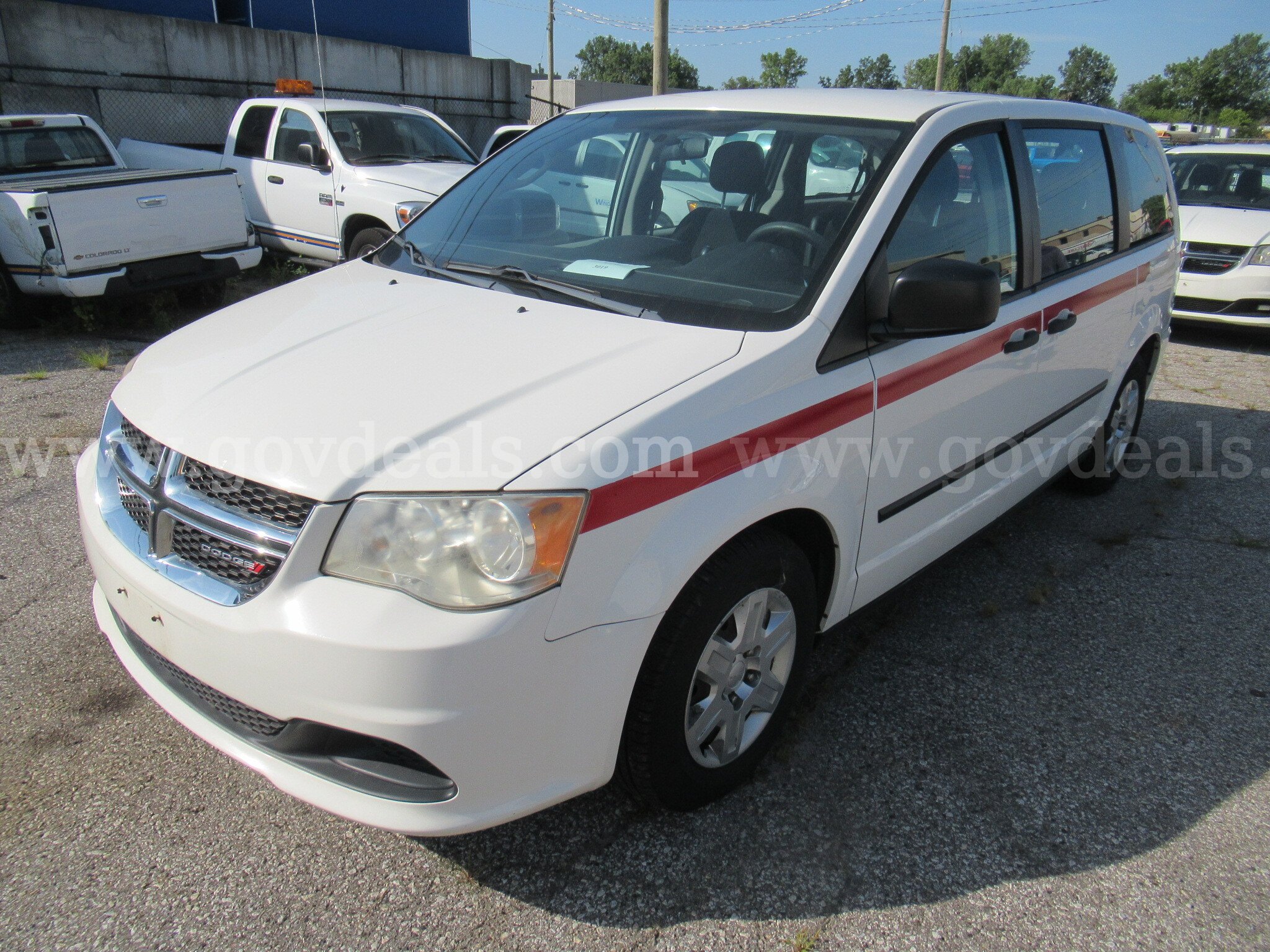 2013 Dodge Grand Caravan SE Dodge Grand Caravan Government Surplus Auction - Photo #4