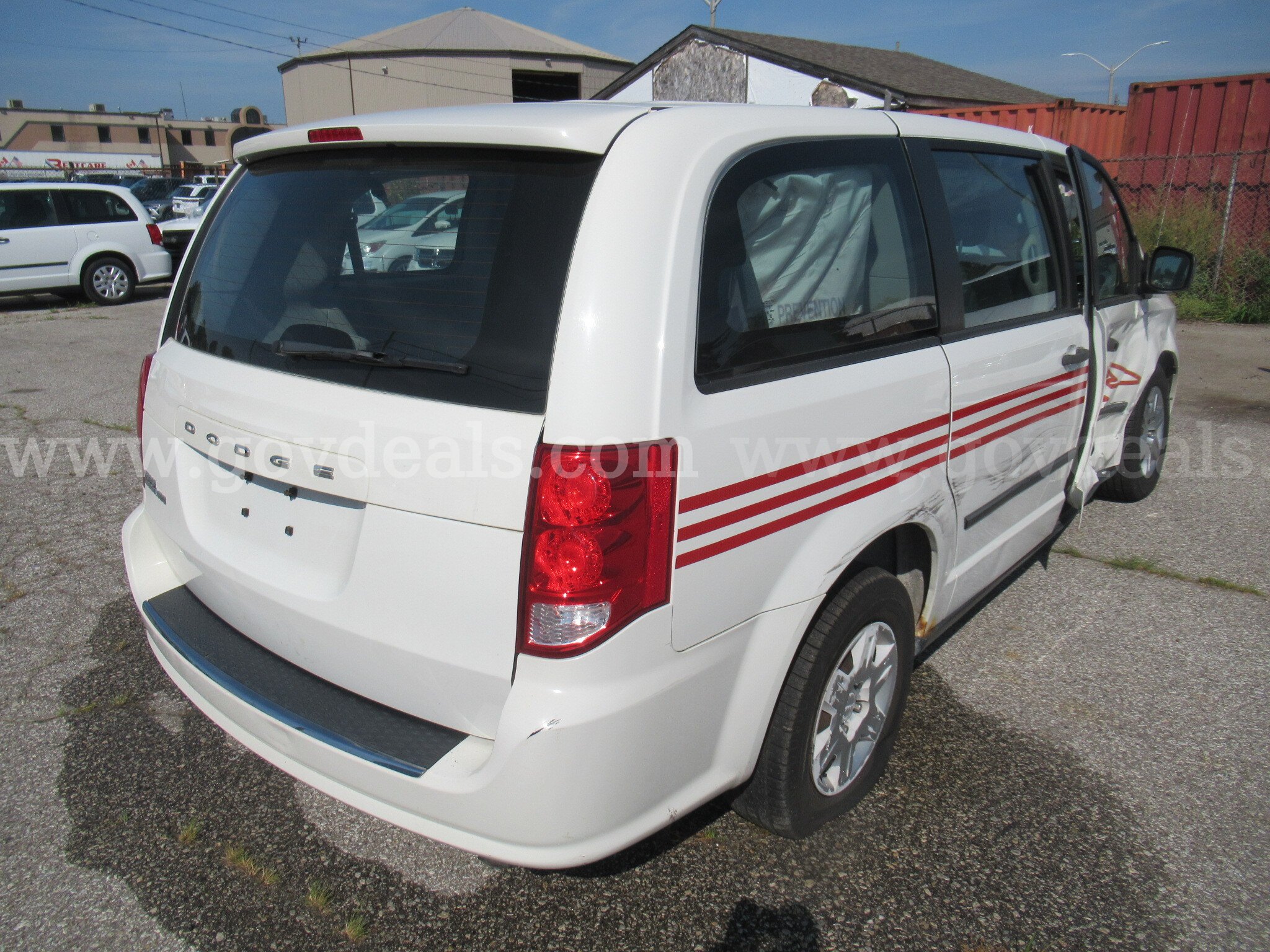 2013 Dodge Grand Caravan SE Dodge Grand Caravan Government Surplus Auction - Photo #2