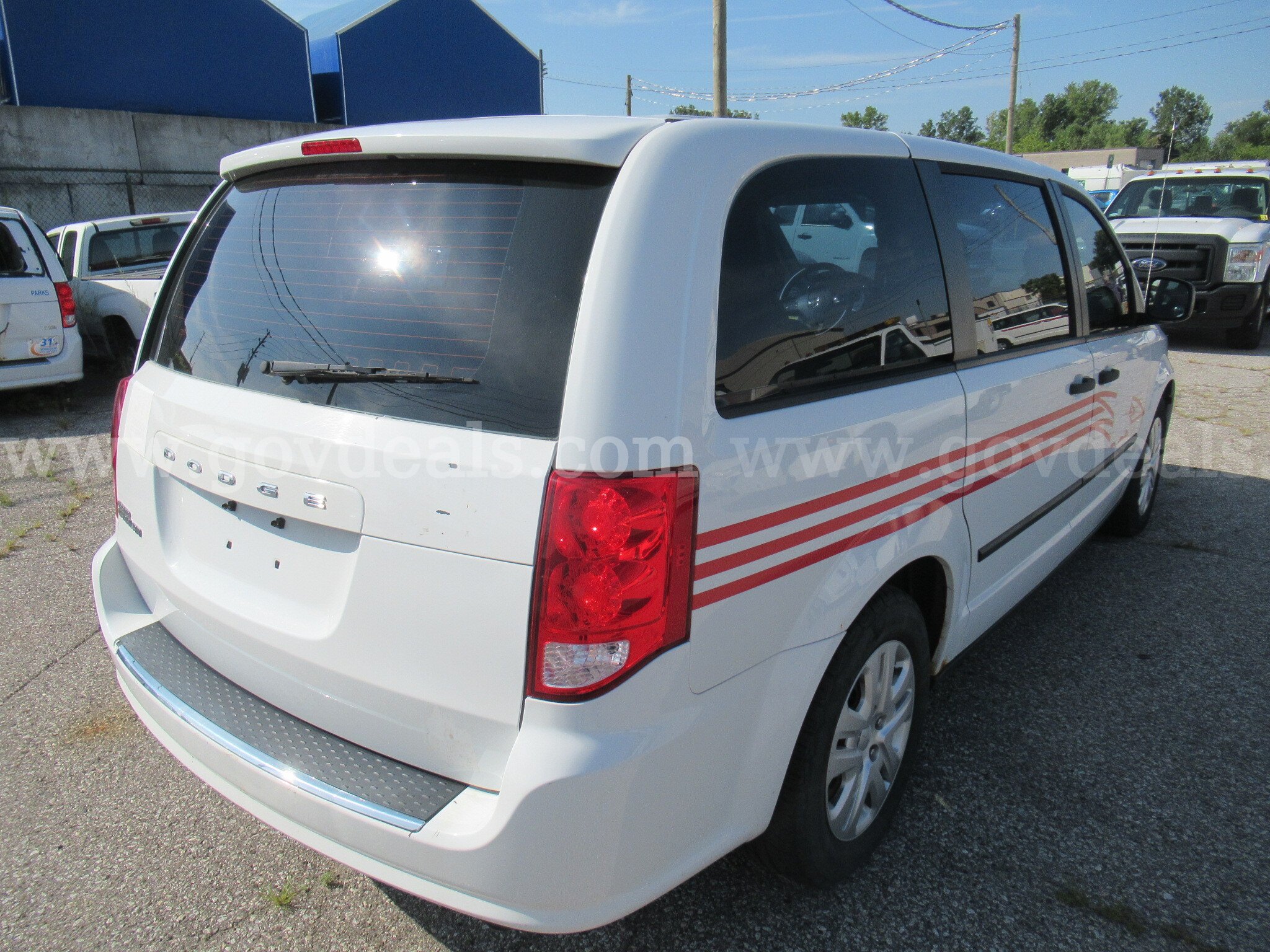 2014 Dodge Grand Caravan SE Dodge Grand Caravan Government Surplus Auction - Photo #2