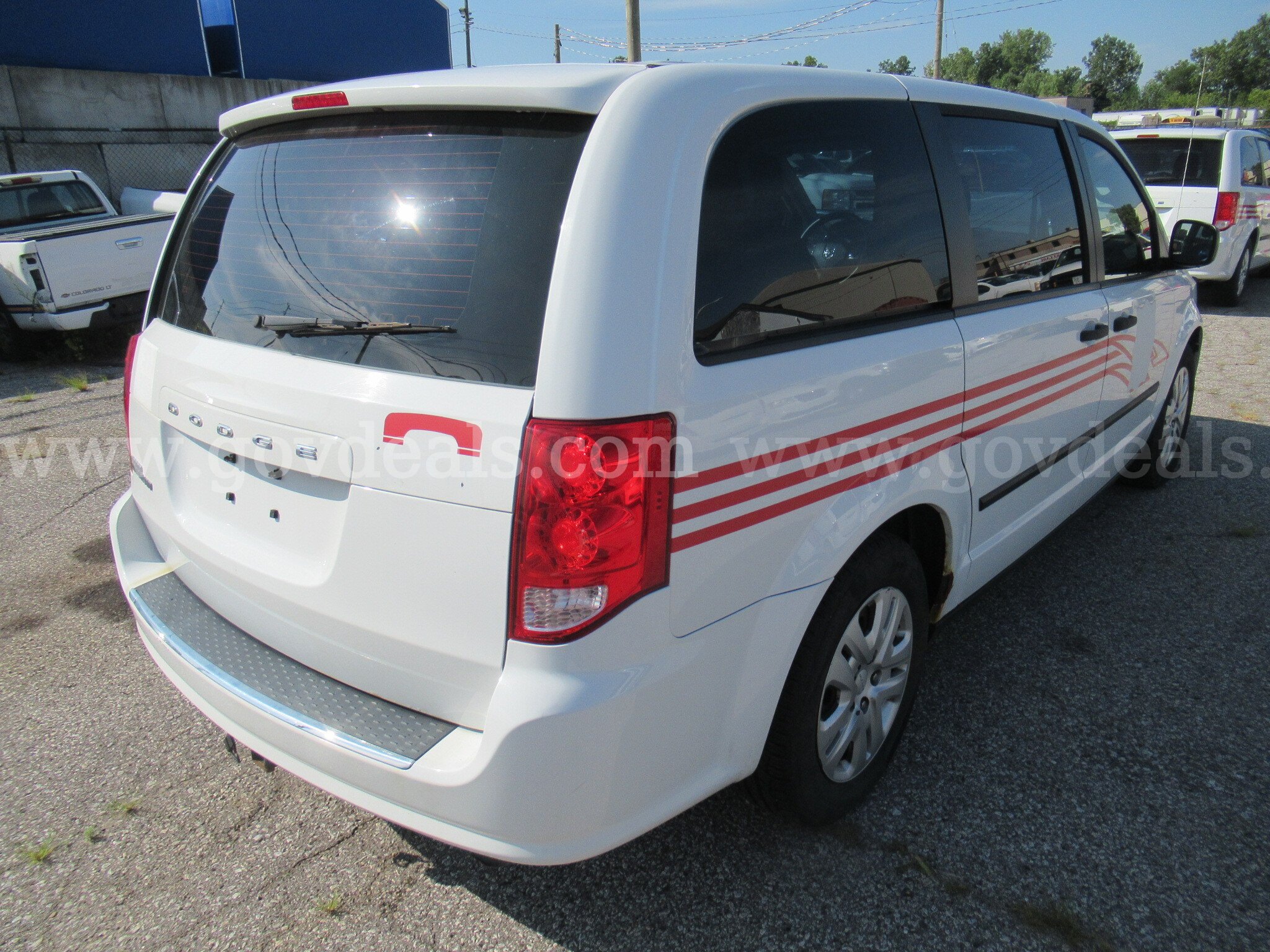 2014 Dodge Grand Caravan SE Dodge Grand Caravan Government Surplus Auction - Photo #2