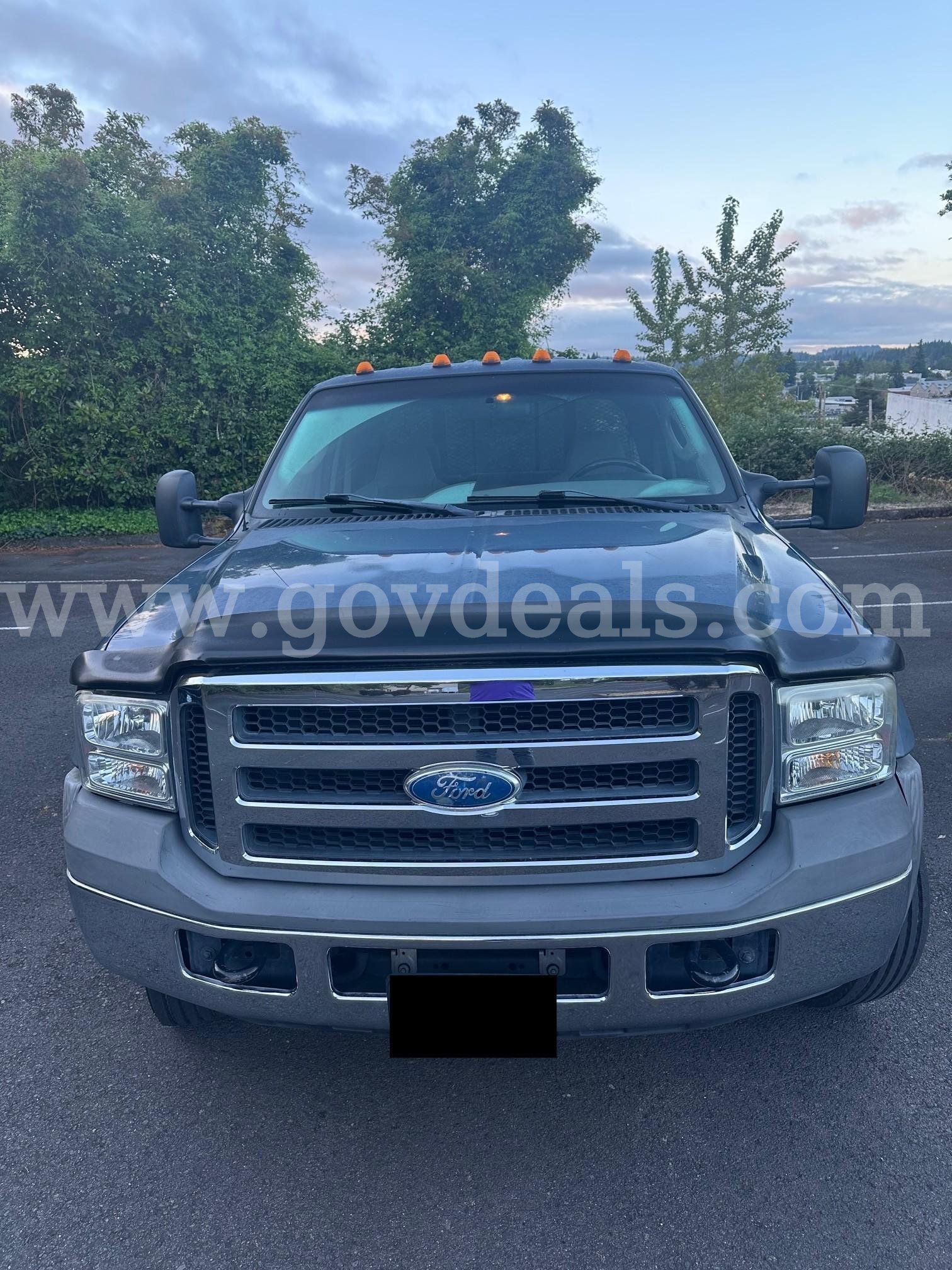 2006 Ford F-450 SD **Low Miles** Ford F-450 Government Surplus Auction - Photo #5