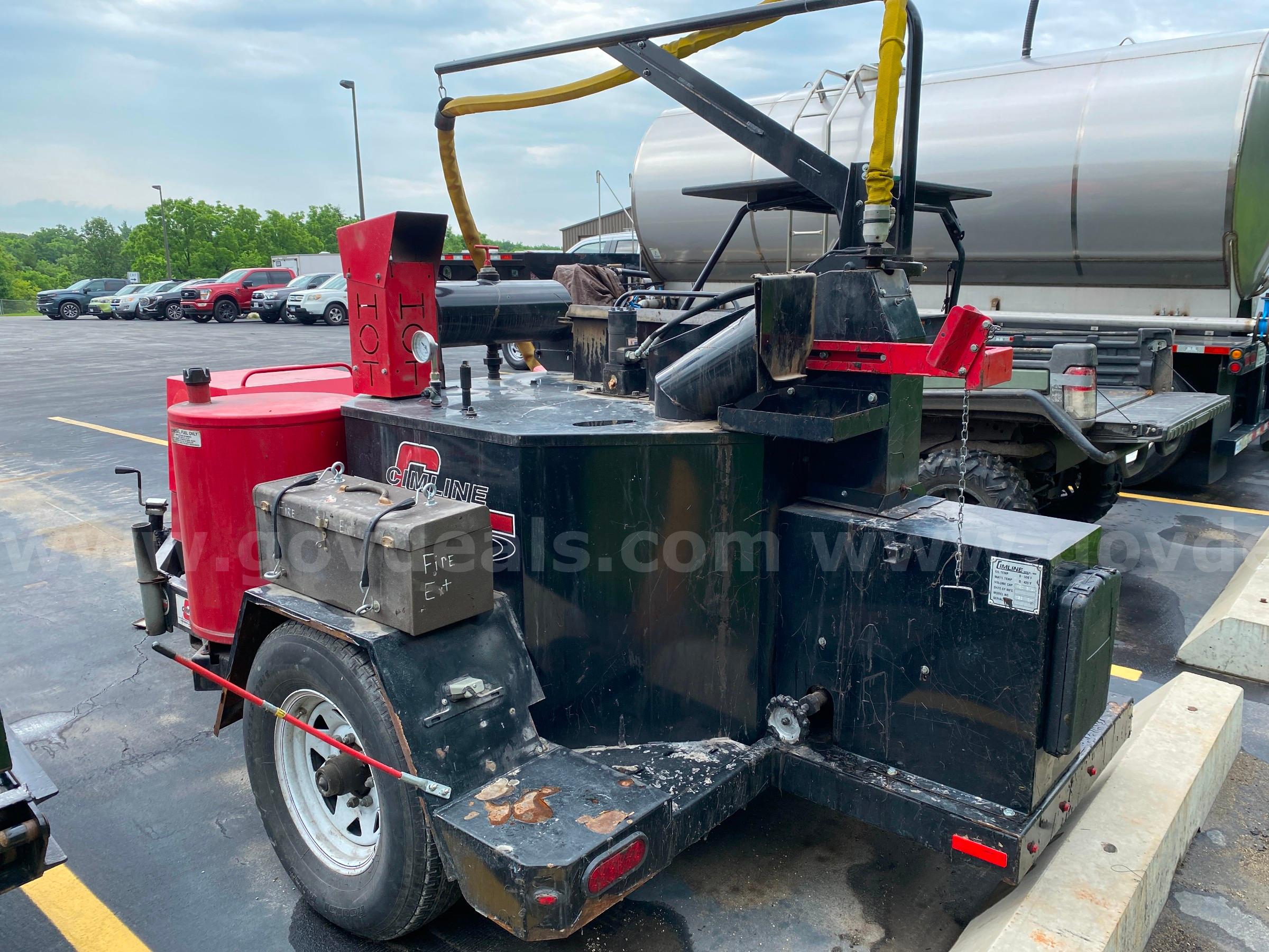 2015 Cimline Magma 150 Melter Applicator Cimline 150 Government Surplus Auction - Photo #3