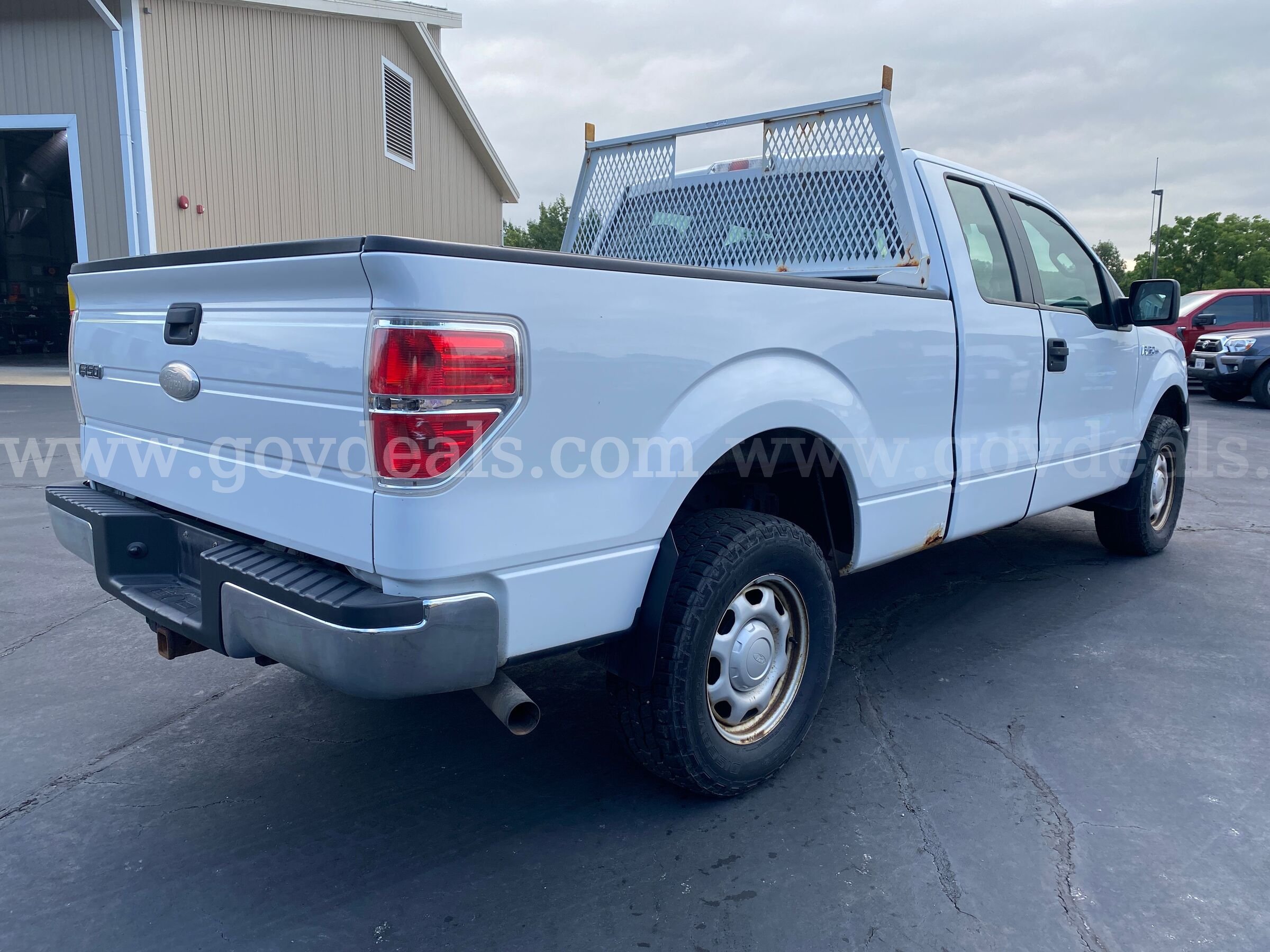 2011 Ford F-150 XL SuperCab 6.5-ft. Bed 4WD 5.0L V8 Ford F-150 Government Surplus Auction - Photo #6