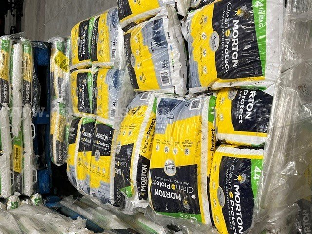Morton Clean and Protect Water Softener Pellets   Government Surplus Auction - Photo #2