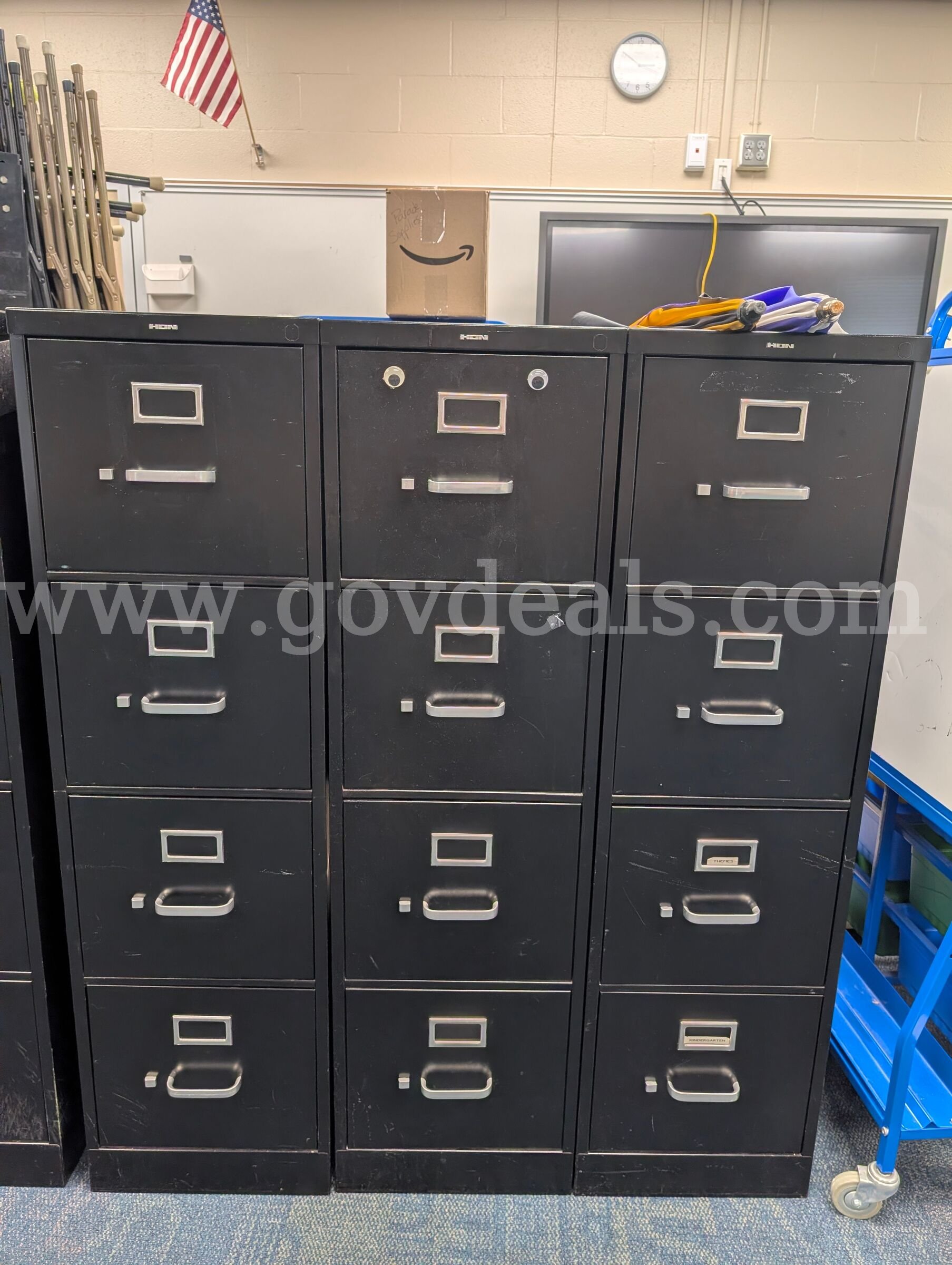 file cabinets   Government Surplus Auction - Photo #4