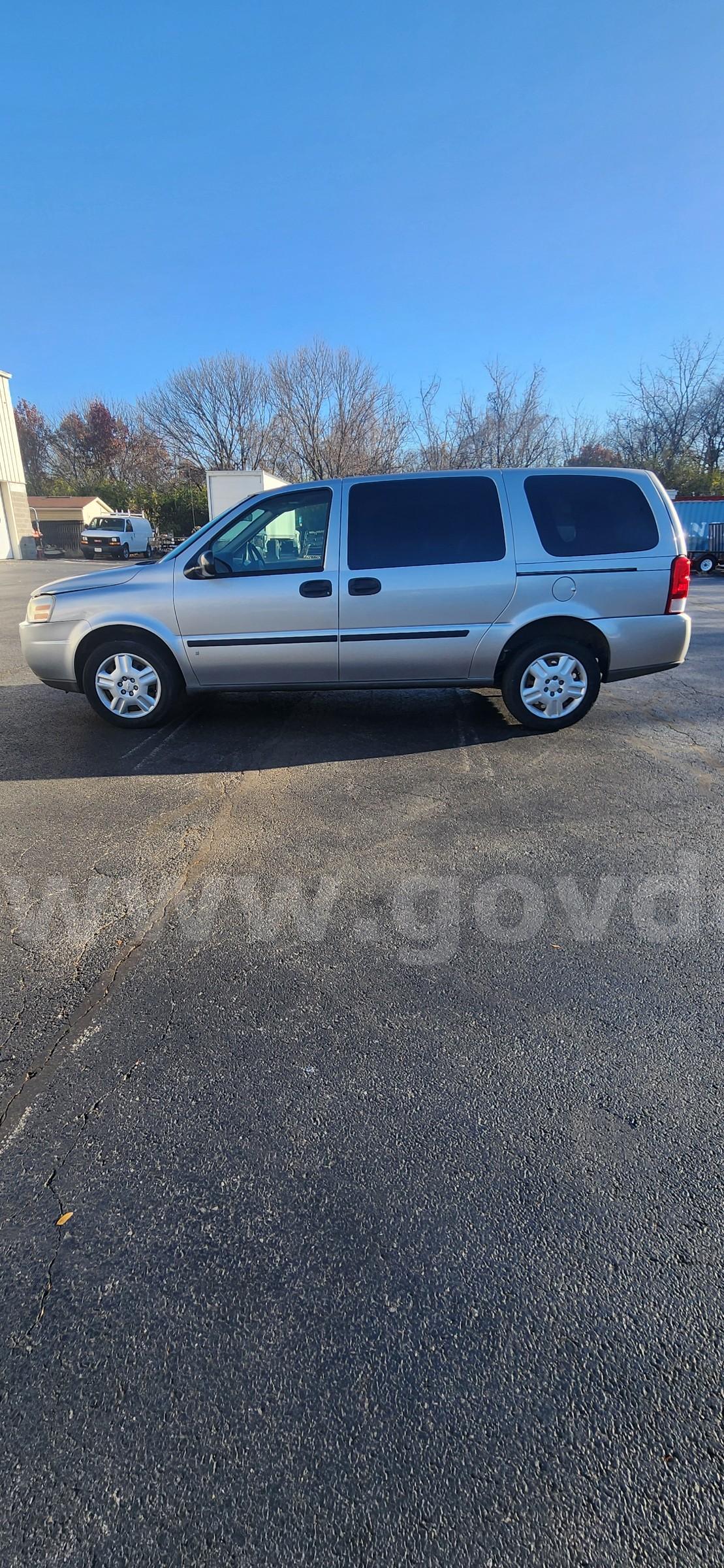 2008 Chevrolet Uplander Chevrolet Uplander Government Surplus Auction - Primary Photo