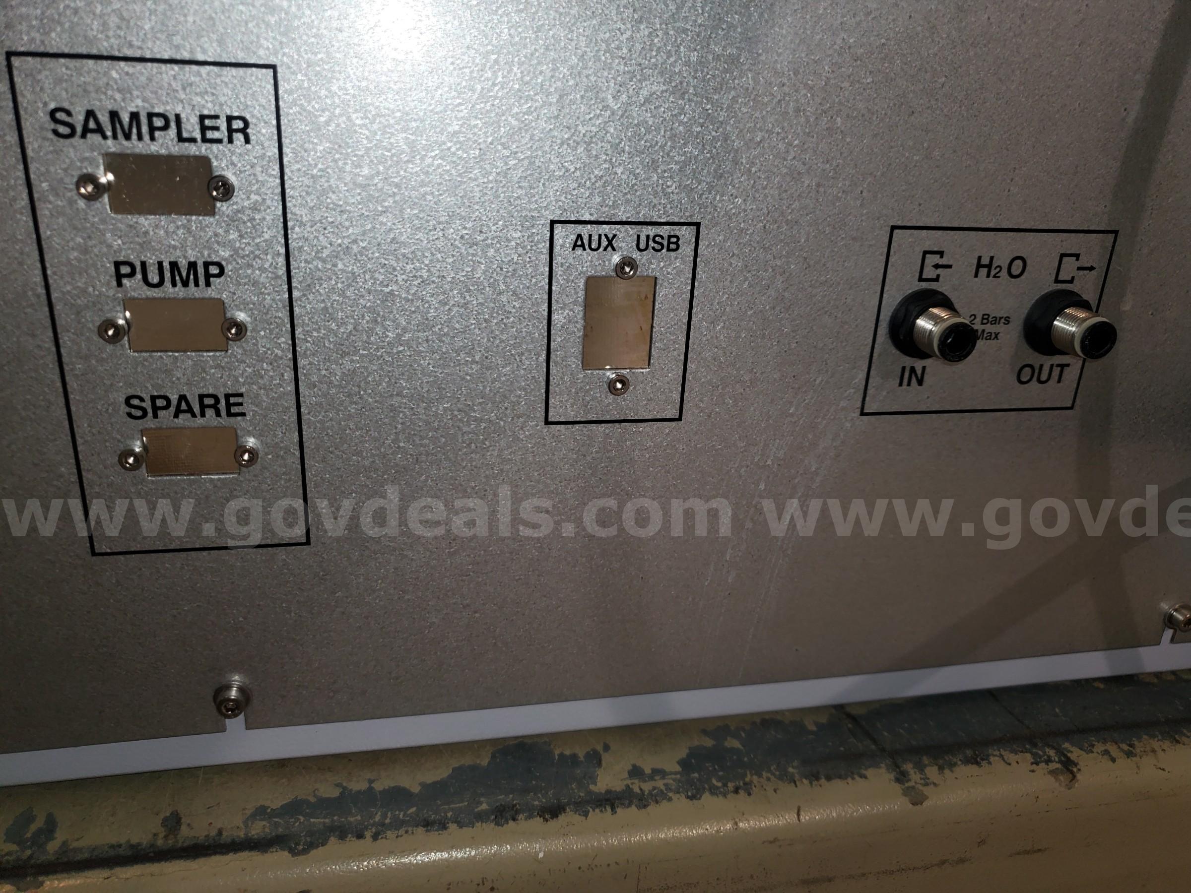 Horiba Jobin Y'von optical spectrometer, in working condition Horiba Jobin Y'von Ultima 2 Government Surplus Auction - Photo #6