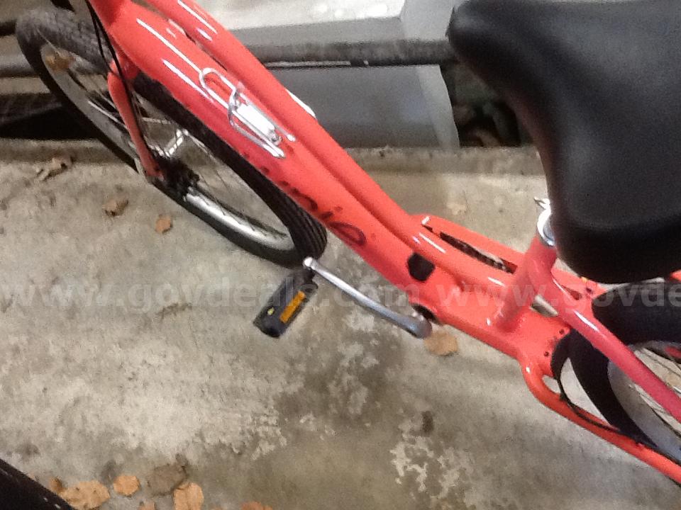 2022 Electric Bike, Electra Townie Go! 7D Step-Thru E-Bike, Coral. LIGHTLY USED! Electra Townie Go!  Government Surplus Auction - Photo #3