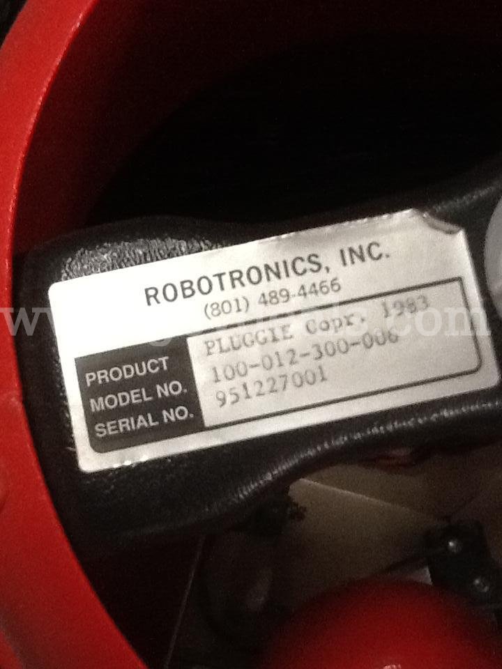 Pluggie the Fire Plug Robot Robotics, Inc. 100-012-300-006 Government Surplus Auction - Photo #3
