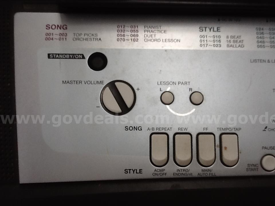 Yamaha Keyboard with Stand Yamaha  Government Surplus Auction - Photo #6