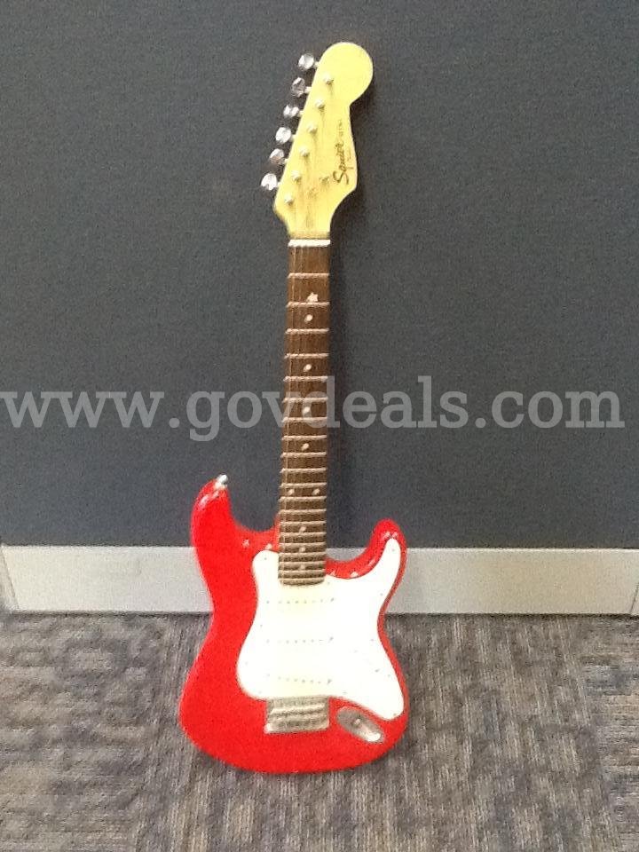 Electric Guitar, Fender Squire Mini Student Guitar