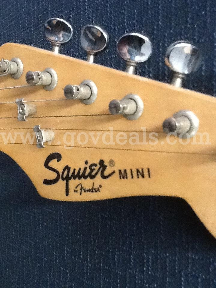 Electric Guitar, Fender Squire Mini Student Guitar Fender  Government Surplus Auction - Photo #2