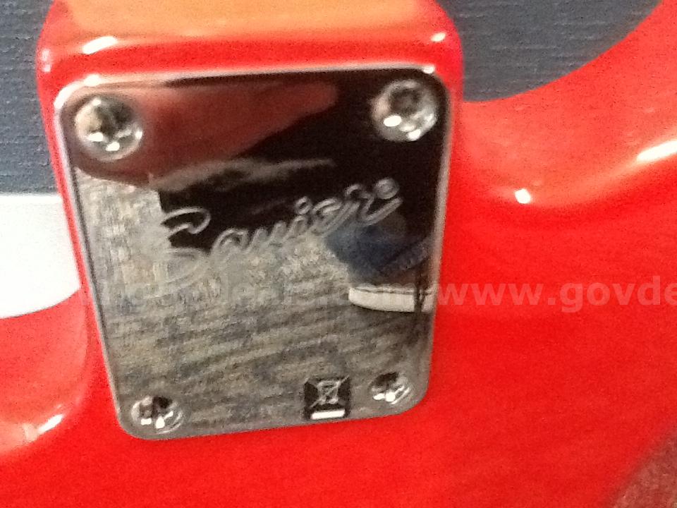 Electric Guitar, Fender Squire Mini Student Guitar Fender  Government Surplus Auction - Photo #5