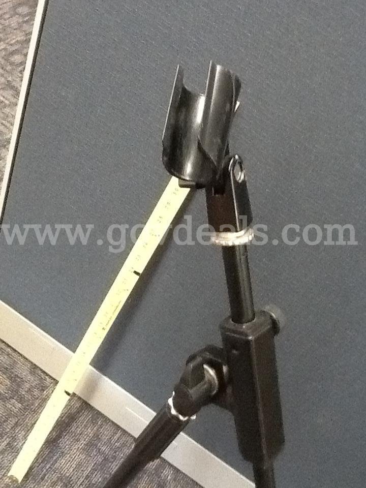 Microphone and Mic Stand   Government Surplus Auction - Photo #6