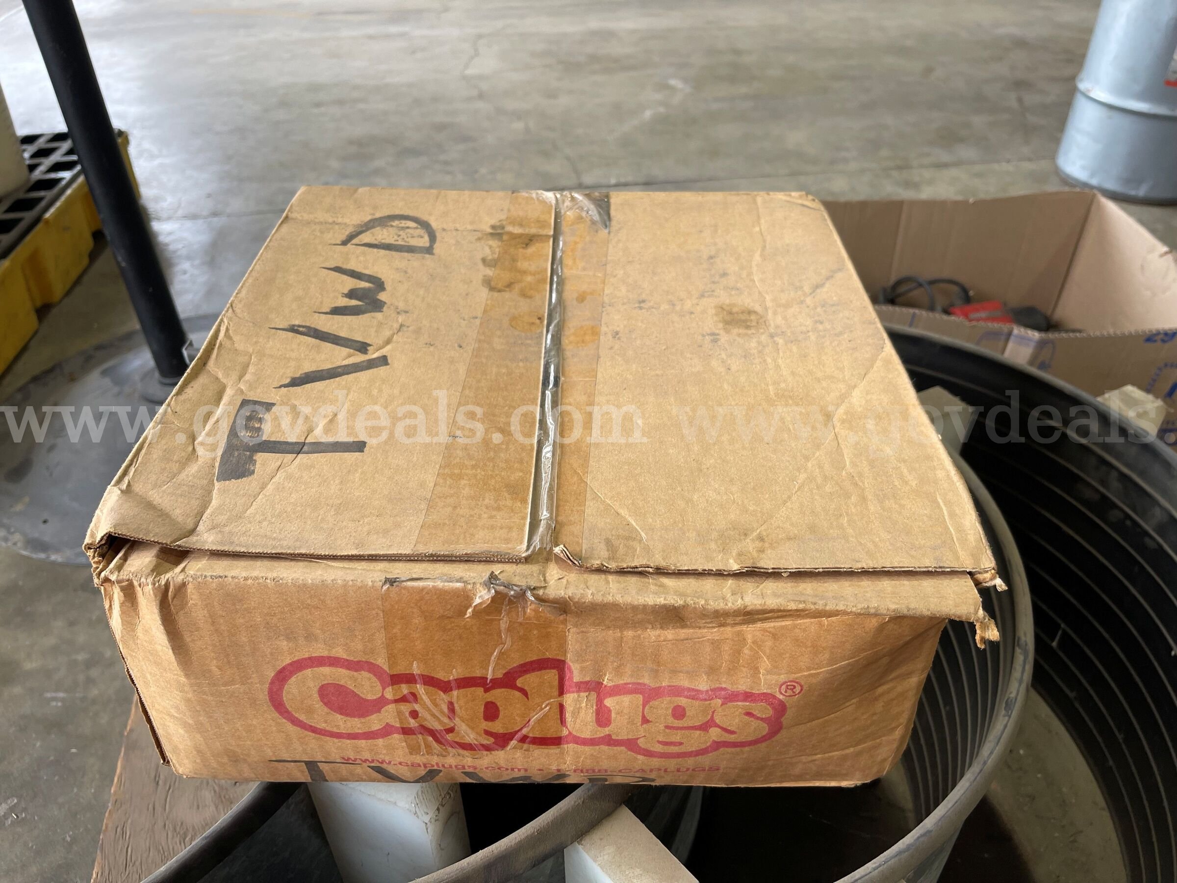 *UNOPENED* box of caps