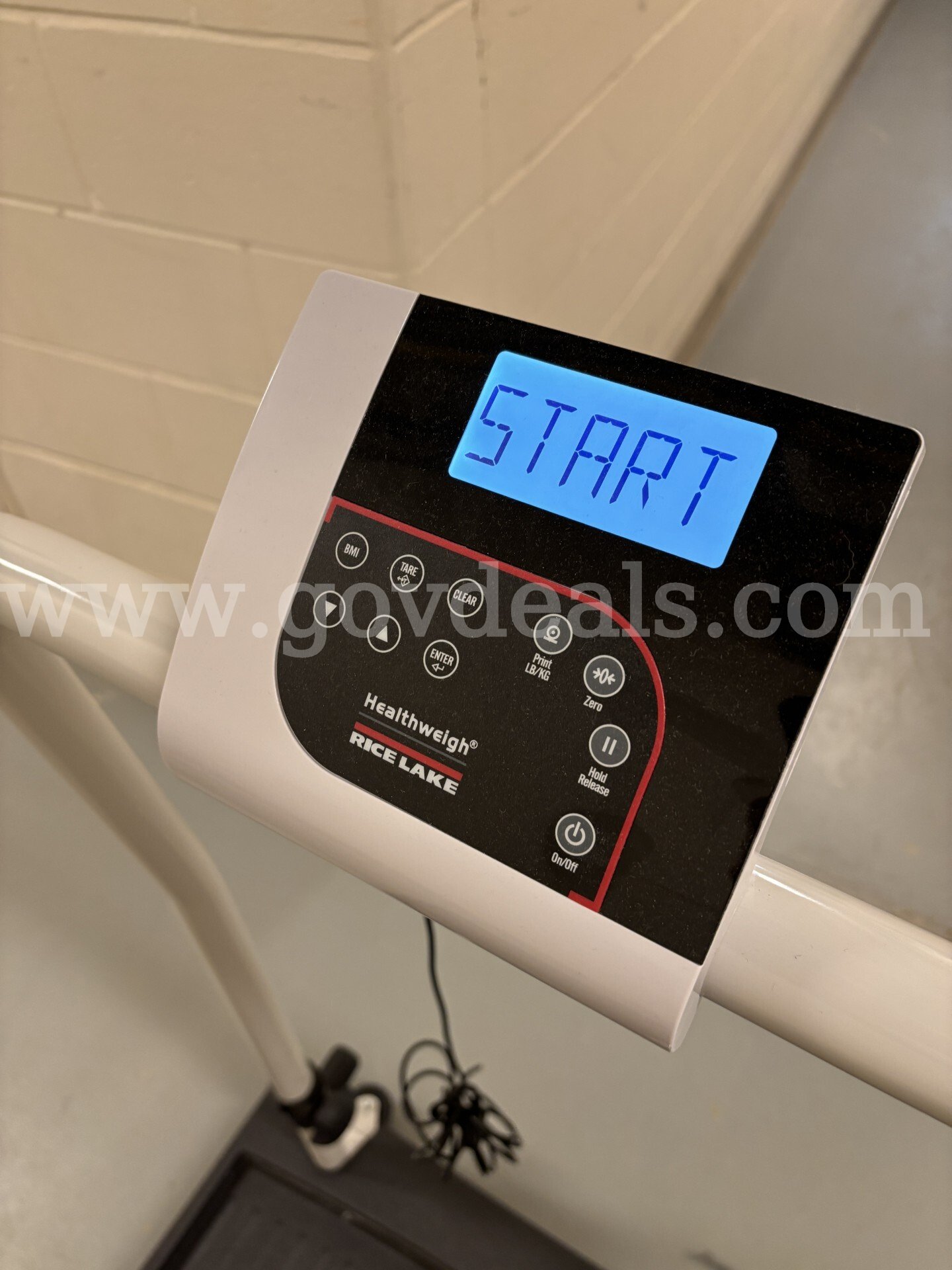 Rice Lake HealthWeigh Single Ramp wheelchair scales/Foldable Rice Lake 350-10 Government Surplus Auction - Photo #2
