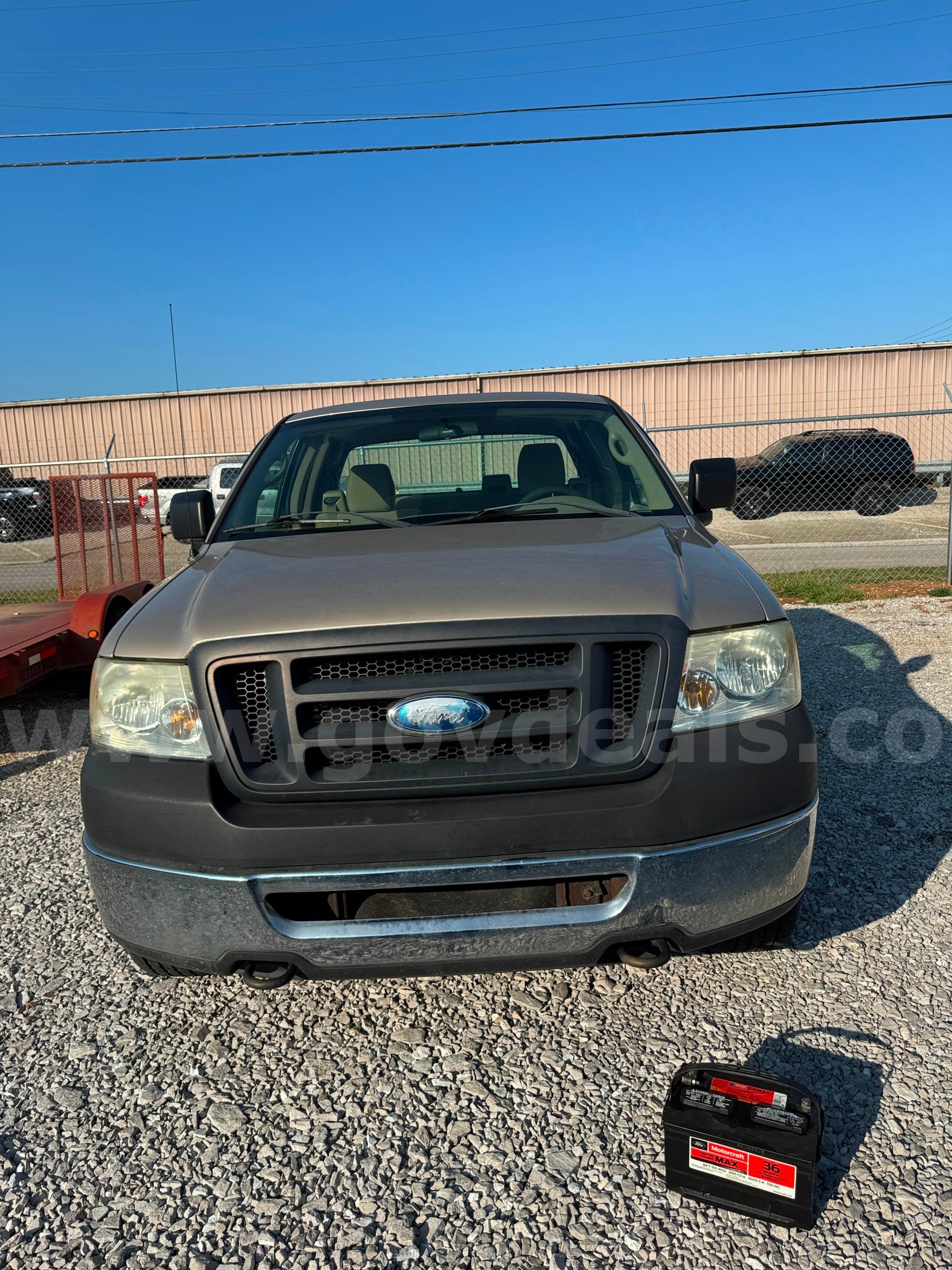2008 Ford F-150 XL SuperCab 4WD Ford F-150 Government Surplus Auction - Photo #2