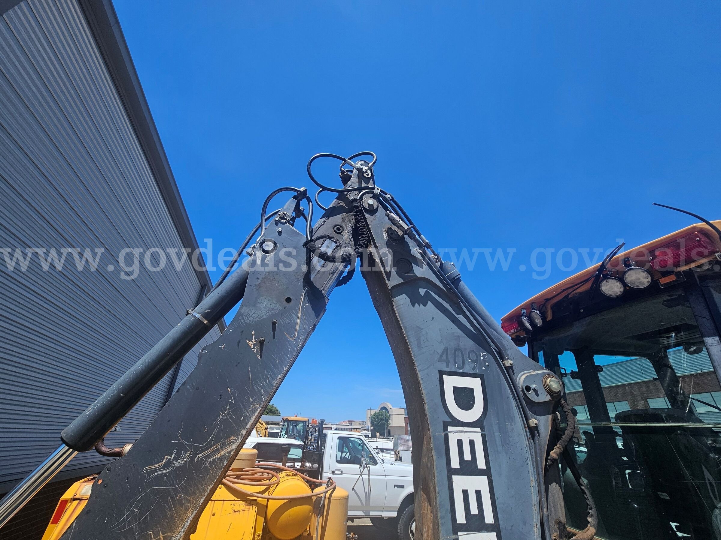 2012 John Deere 310SK Loader Backhoe John Deere 310SK Government Surplus Auction - Photo #4