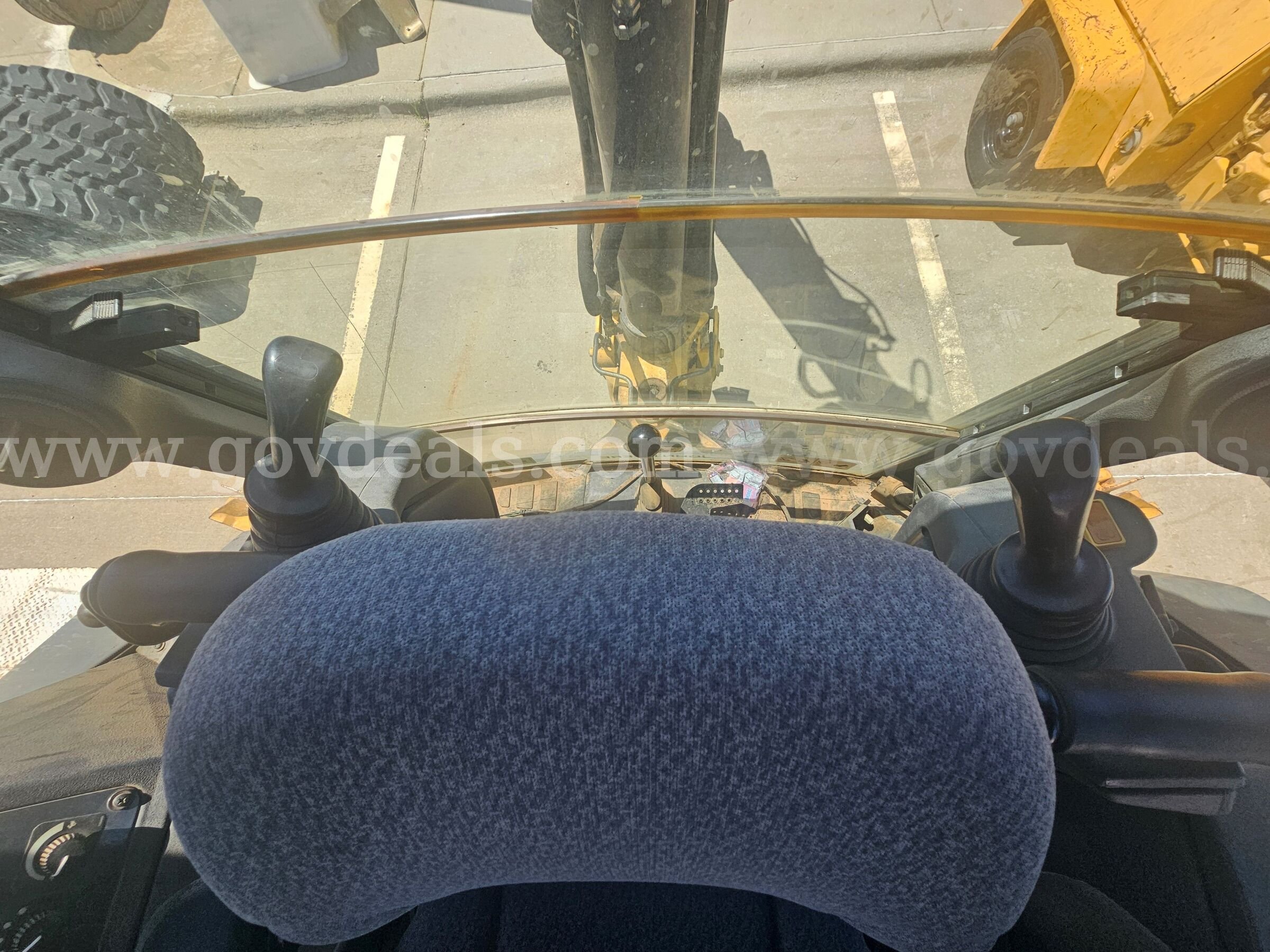 2012 John Deere 310SK Loader Backhoe John Deere 310SK Government Surplus Auction - Photo #5
