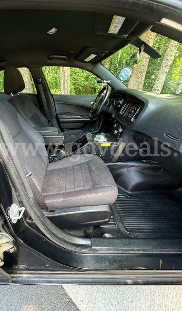 2018 Dodge Charger- 4-Door- Was a Police Department Vehicle Dodge Charger Government Surplus Auction - Photo #5
