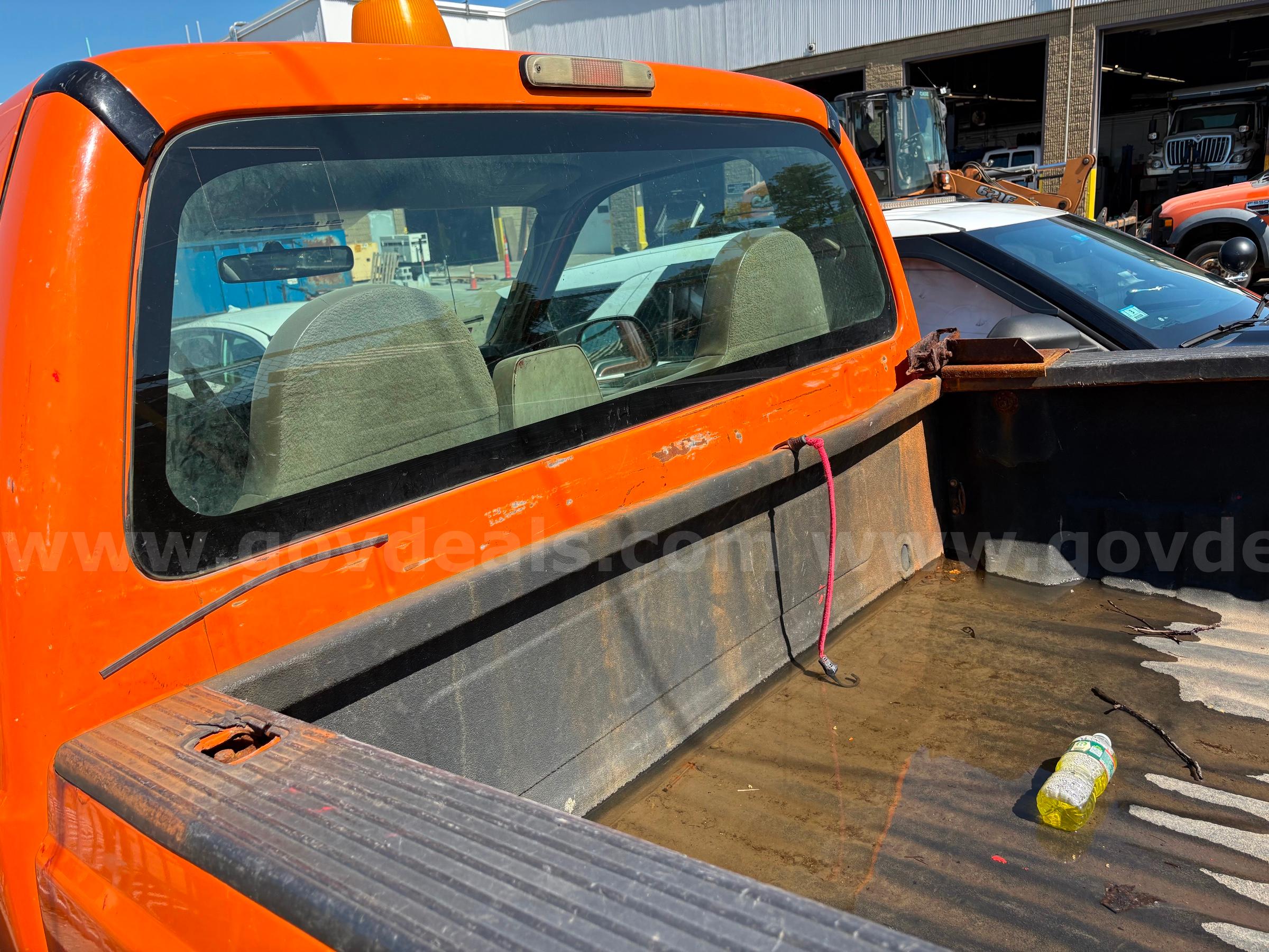 2008 Ford F-350 SD Ford F-350 Government Surplus Auction - Photo #5