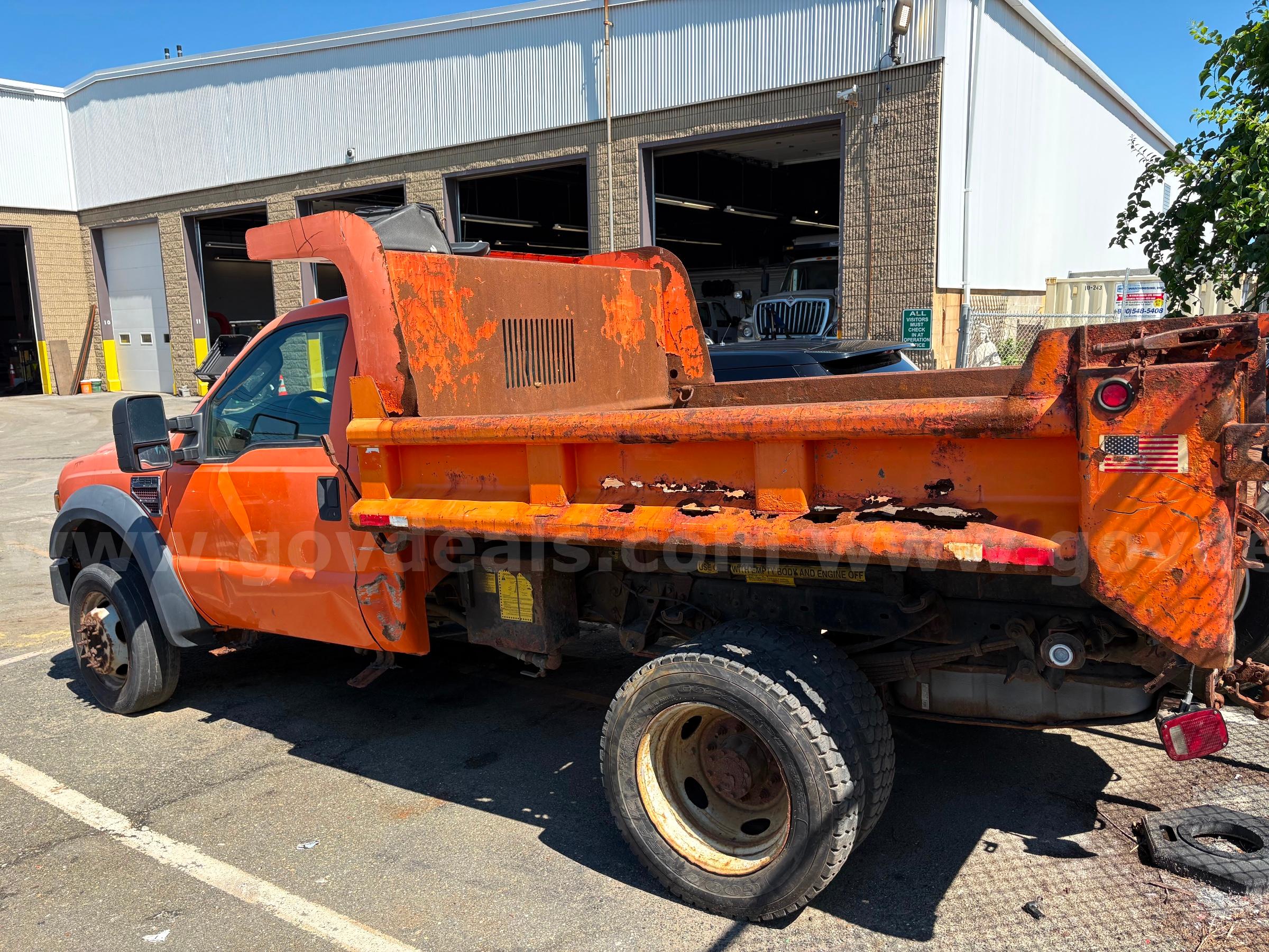 2008 Ford F-550 Ford F-550 Government Surplus Auction - Photo #3